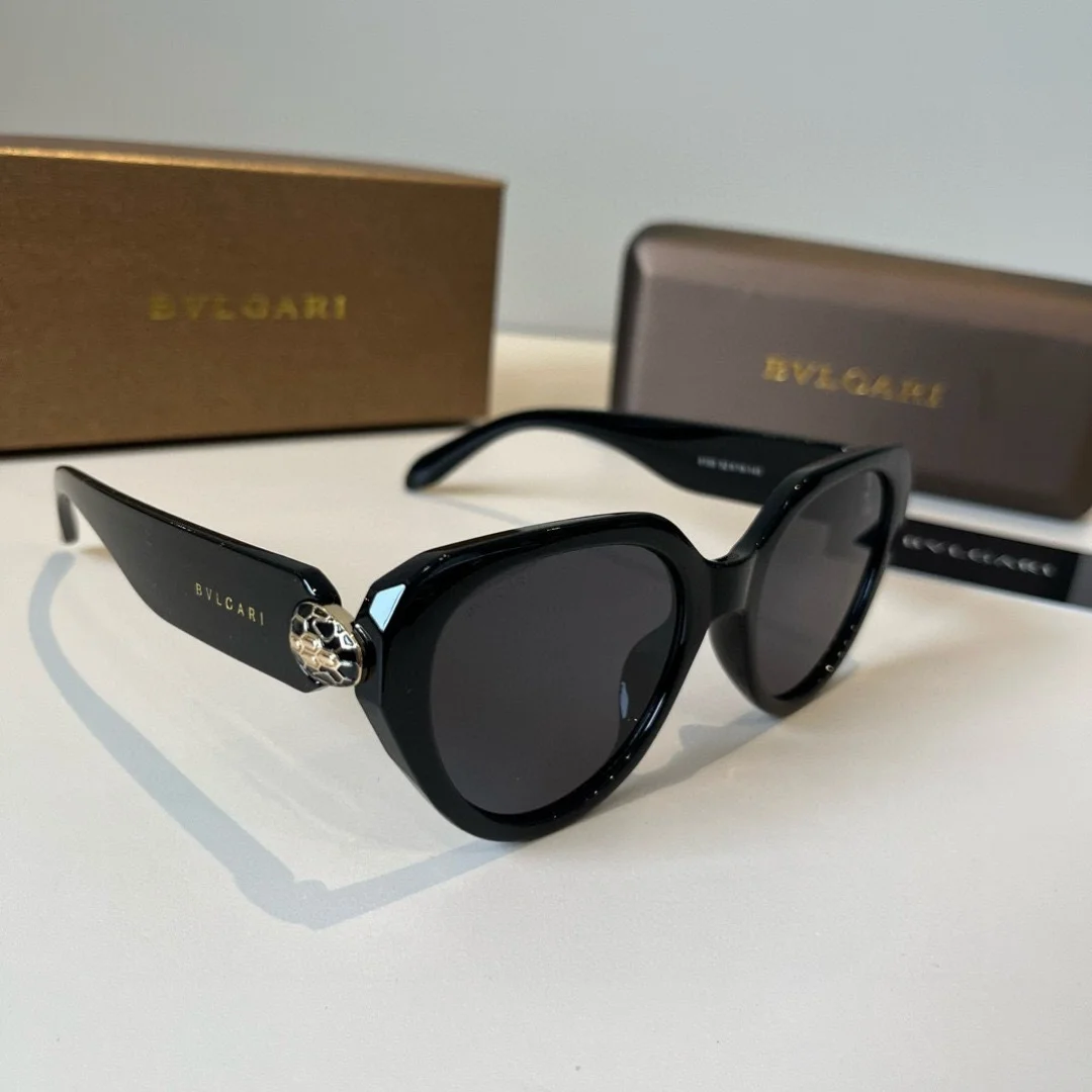 Солнцезащитные очки Bulgari черные - изображение 1