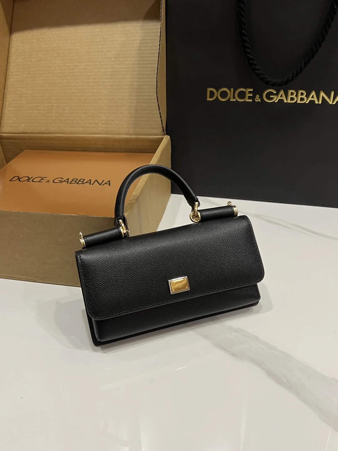 Dolce & Gabbana Мини-сумка из натуральной кожи - изображение 1