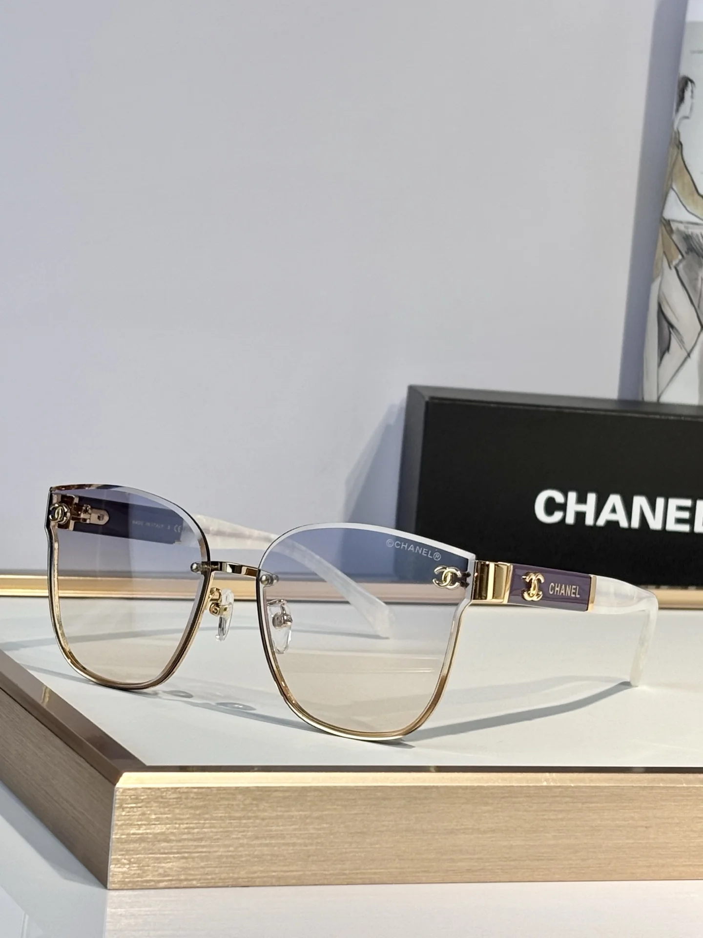 Солнцезащитные очки Chanel модель 5505-H - изображение 1