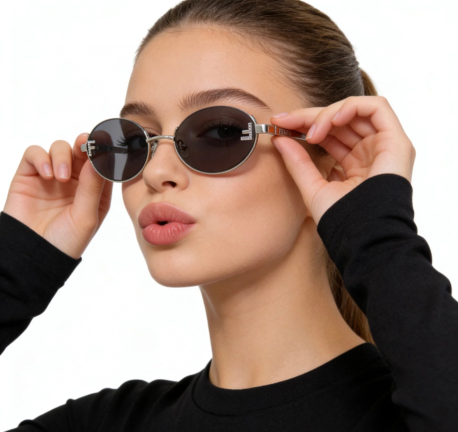 Fendi Женские солнцезащитные очки FE 4103 - изображение 1