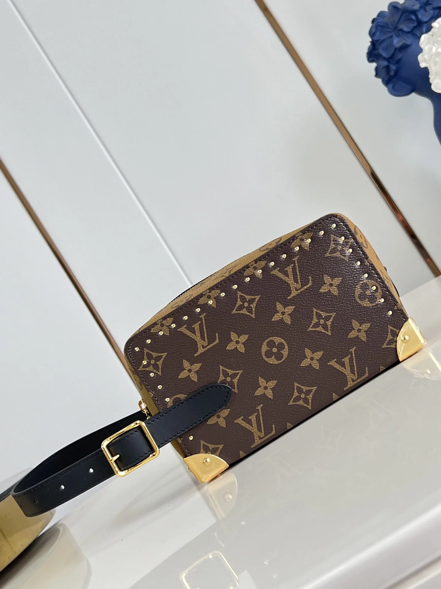 Косметичка-органайзер с принтом Monogram, модель Locker Dopp Kit