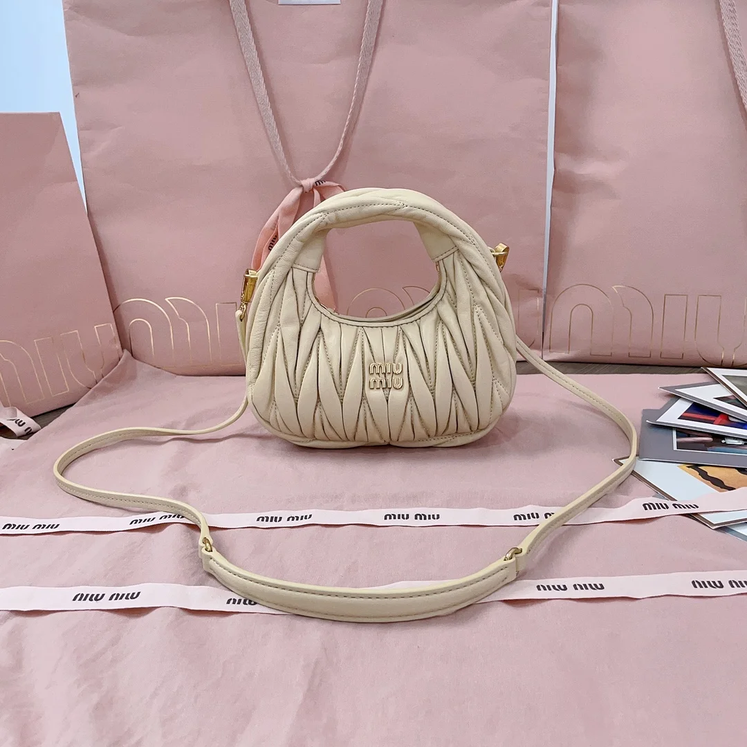 Мини-сумка Miu Miu MiuWander - изображение 1
