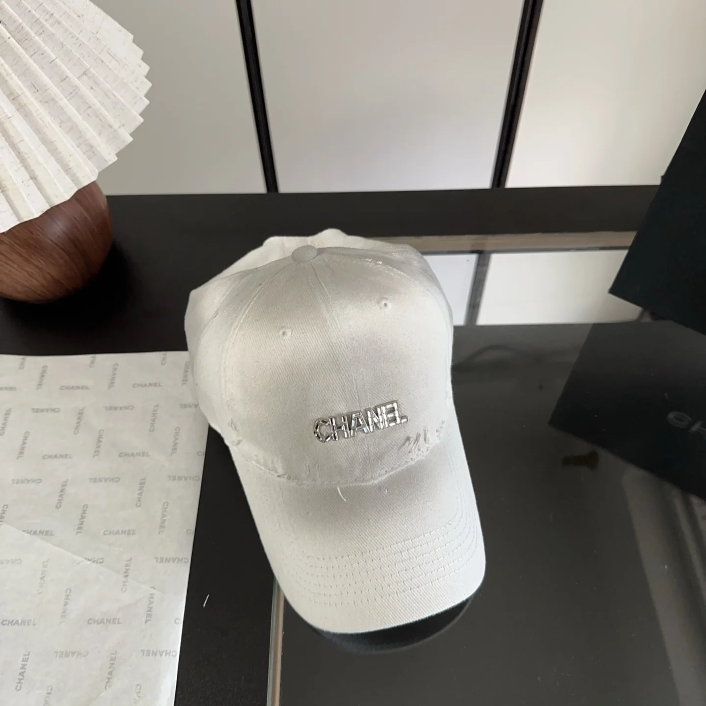 Бейсболка с логотипом Chanel