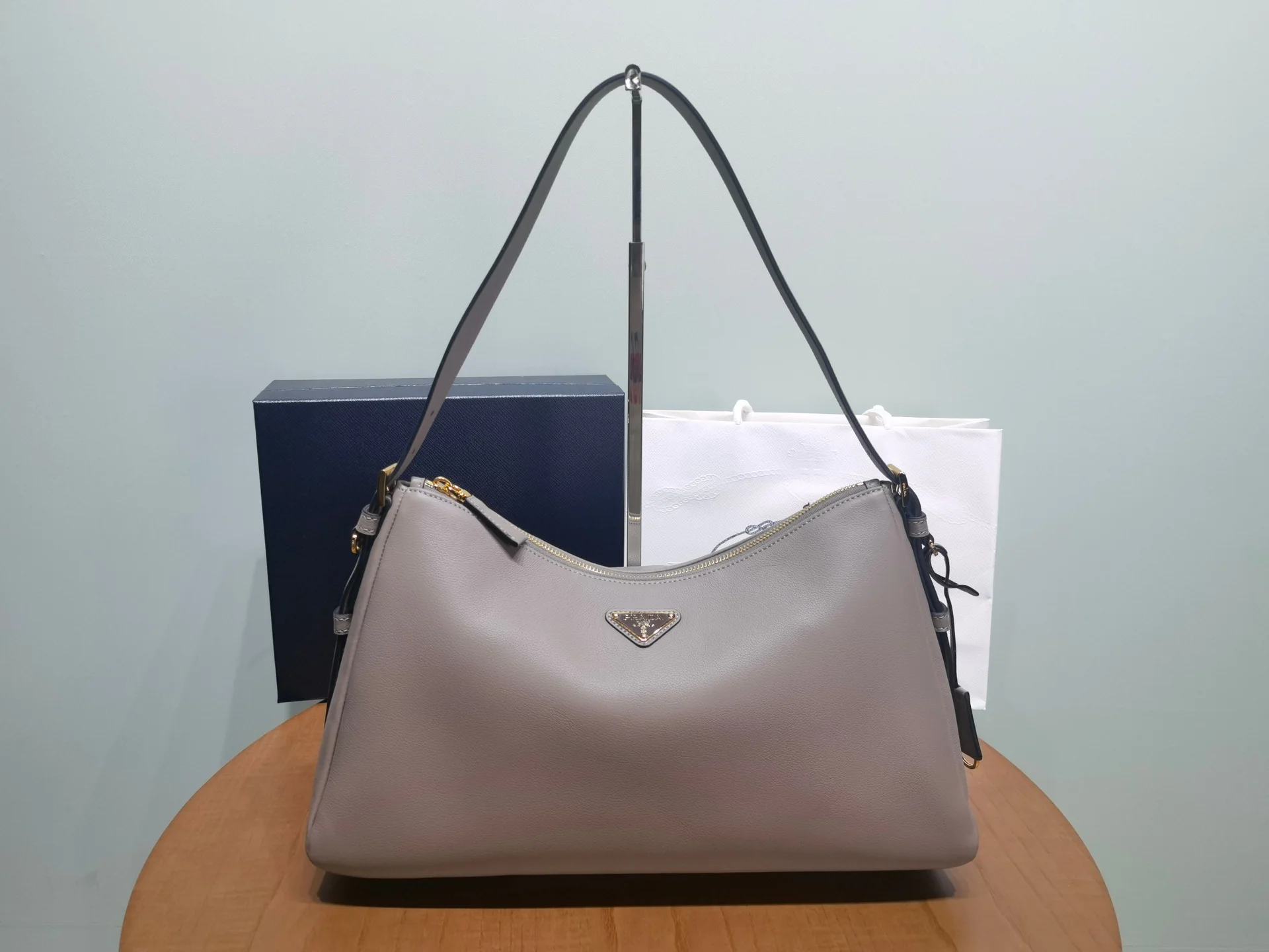 Сумка Prada Aimée - изображение 1