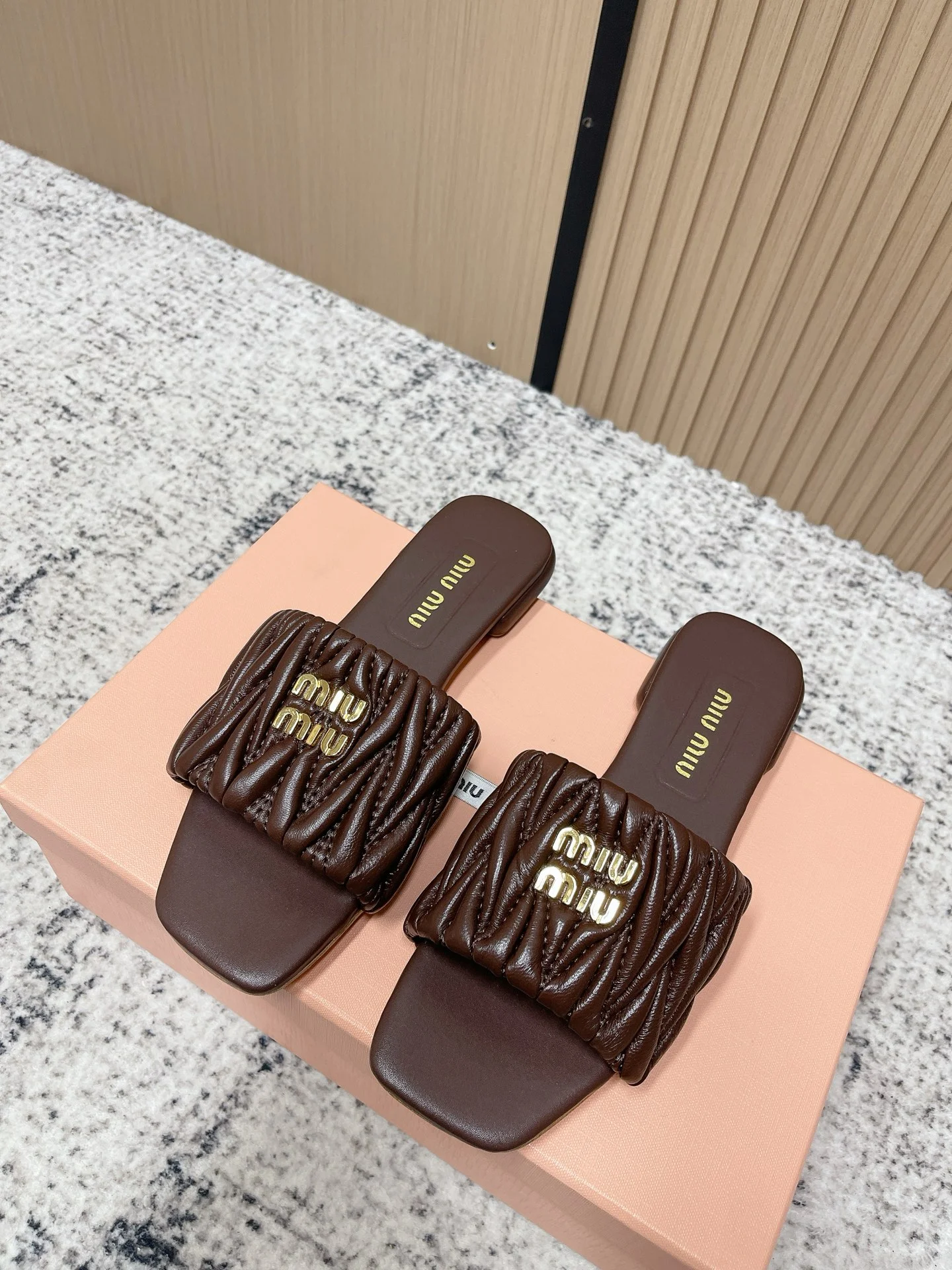 Женские летние сандалии Miu Miu - изображение 1