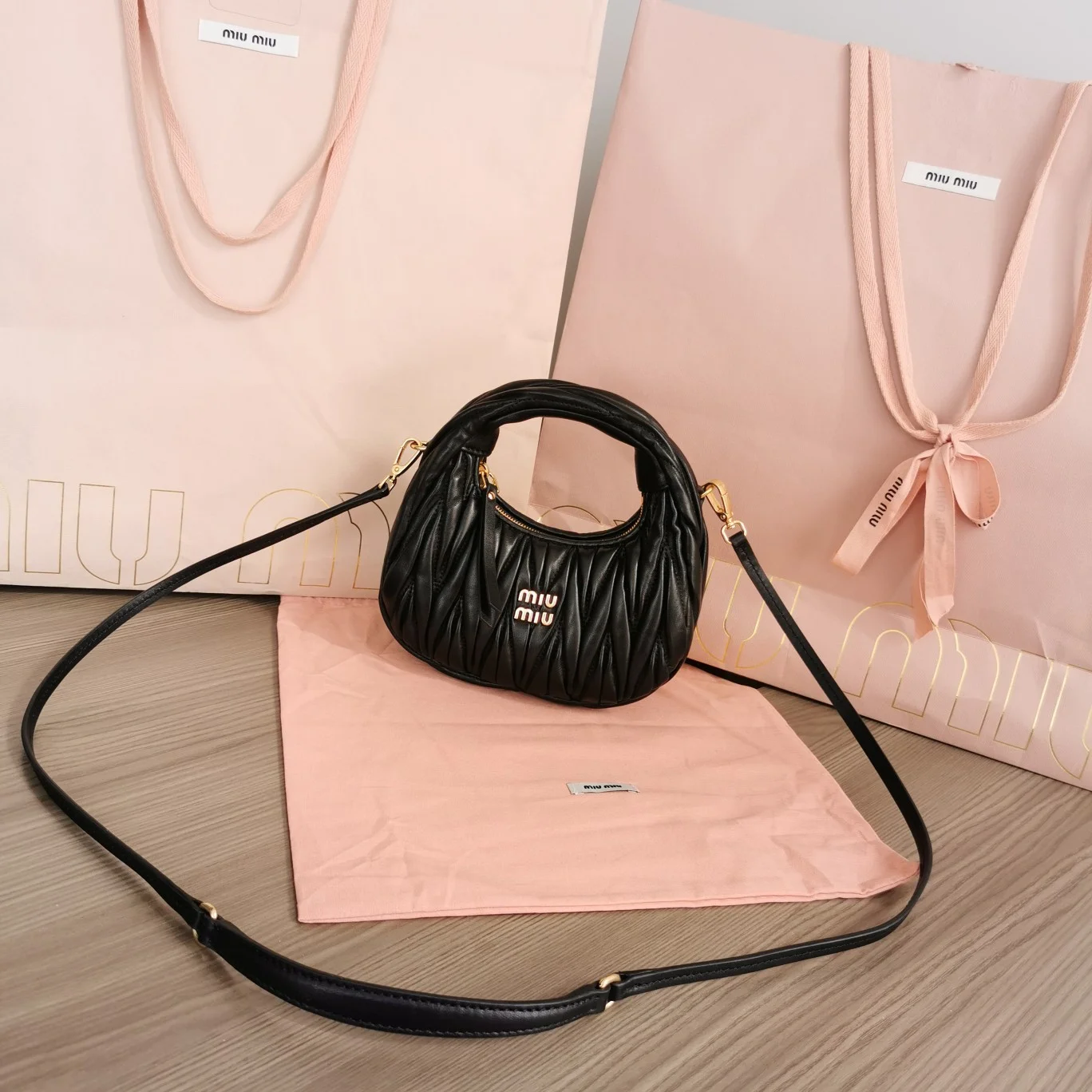 Мини-сумка Miu Miu - изображение 1