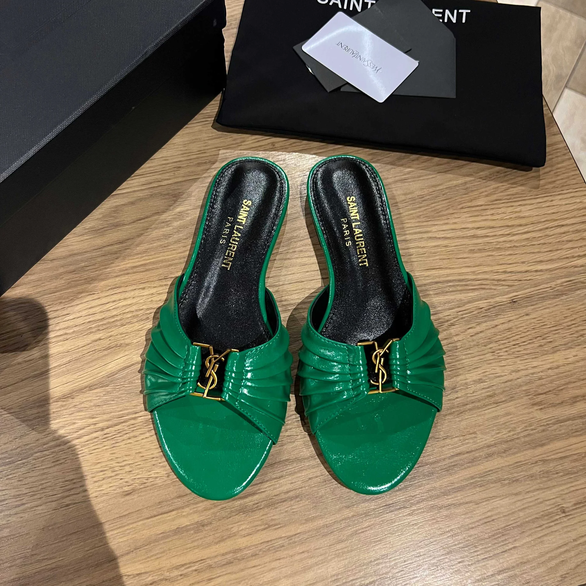 Женские сабо Saint Laurent YSL на каблуке зеленые - изображение 1