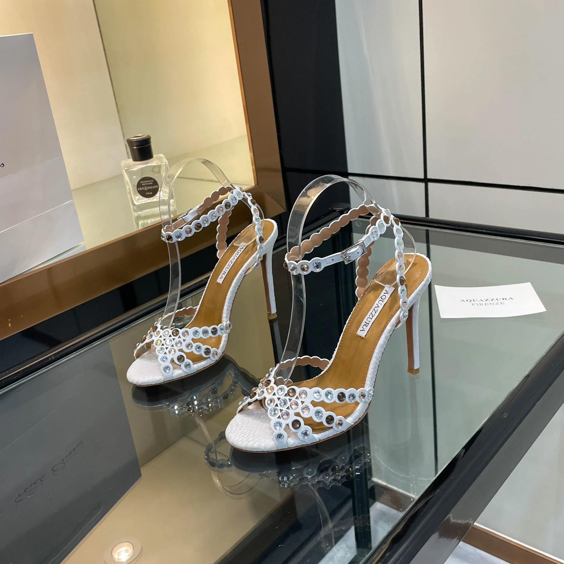 Босоножки Aquazzura на шпильке с кристаллами - изображение 1