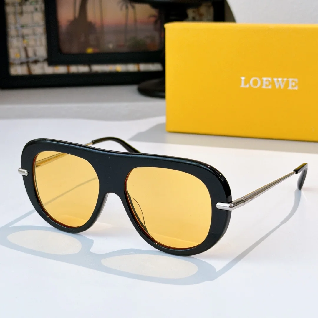 Солнцезащитные очки Loewe - изображение 1