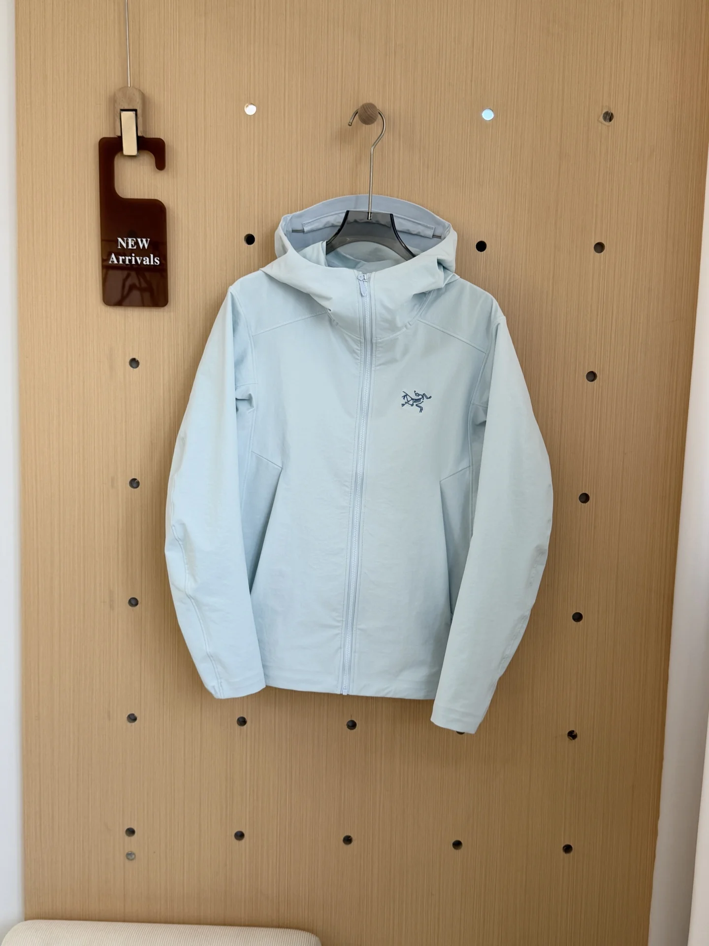 Демисезонная куртка Arc'teryx Gamma Hoody женская - изображение 1