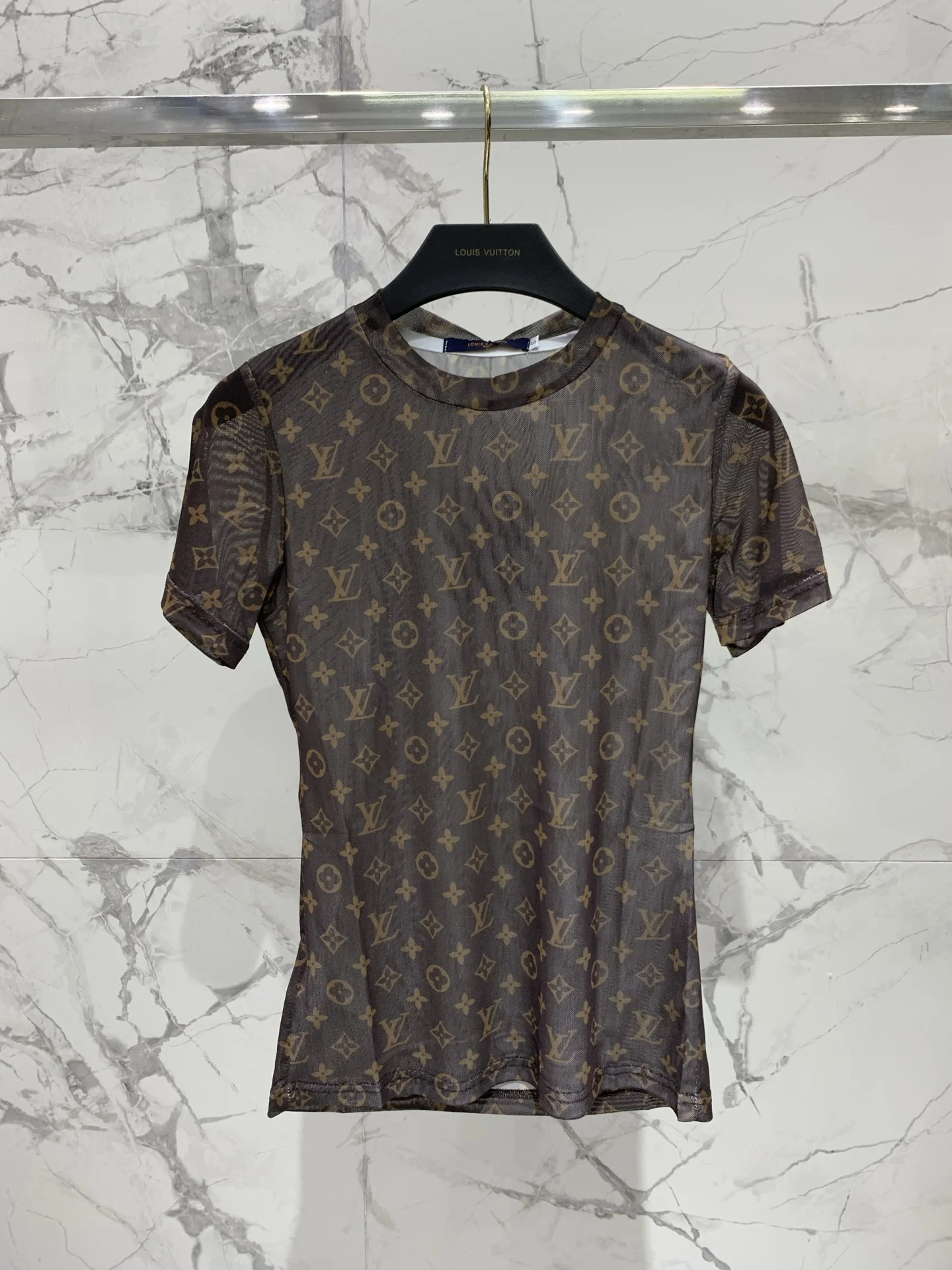 Женская футболка Louis Vuitton из прозрачной ткани с монограммным принтом