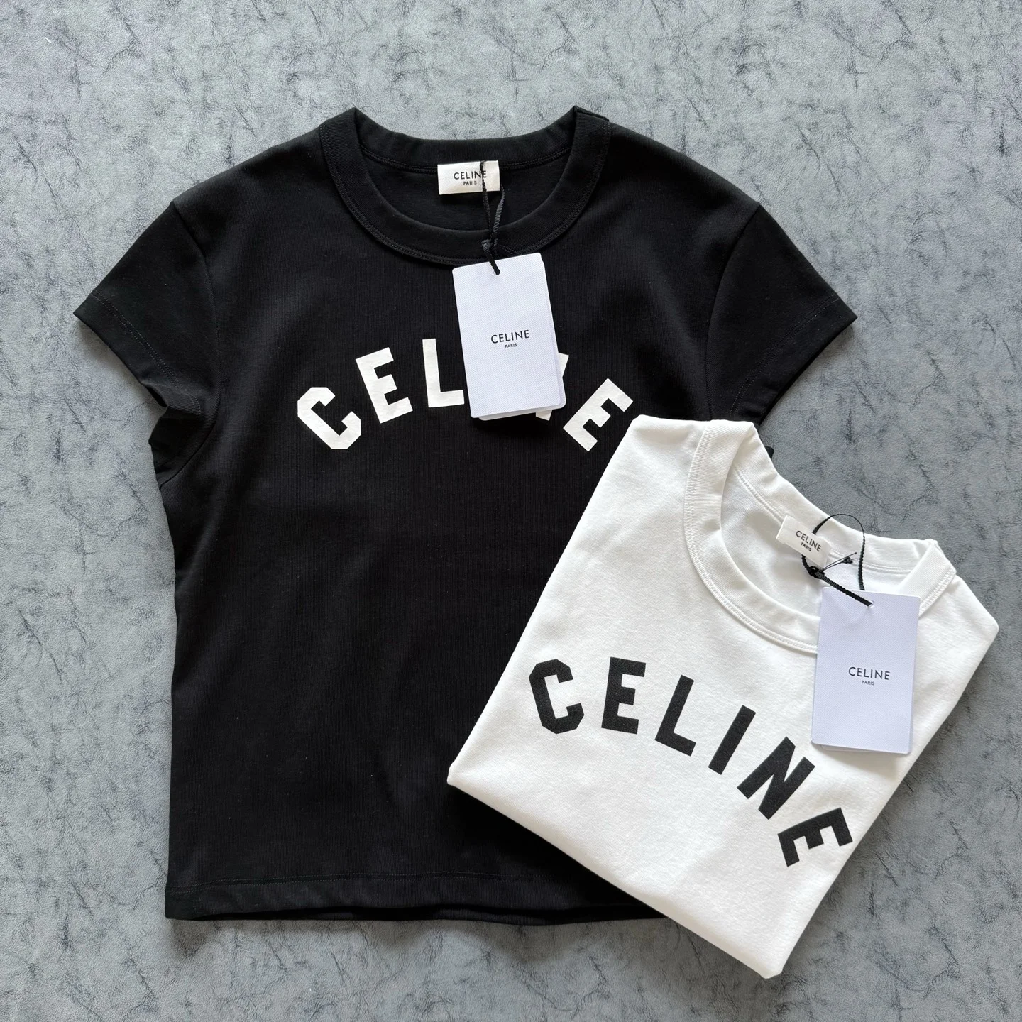 Женская футболка Celine с принтом - изображение 1