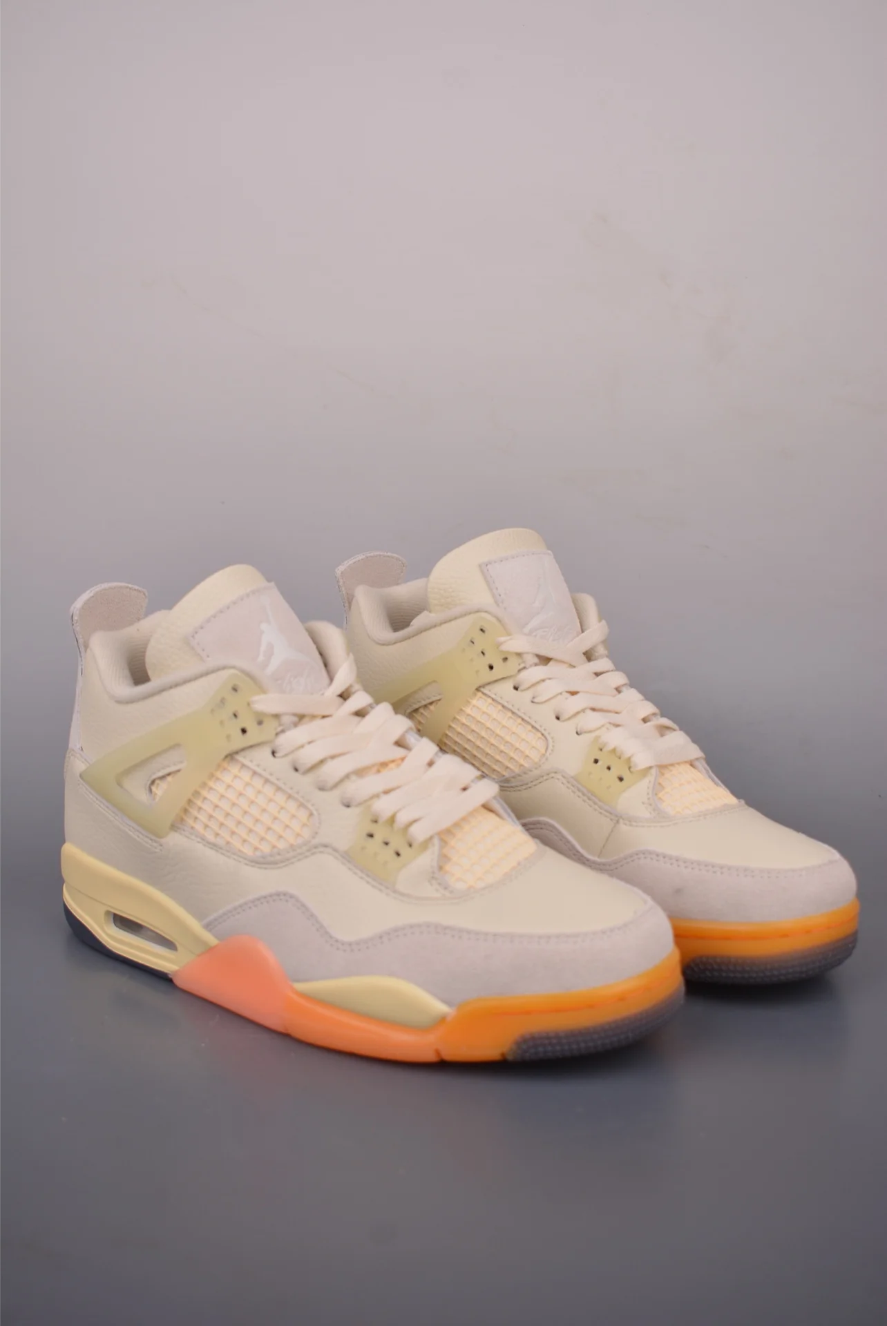 Мужские кроссовки Air Jordan 4 Retro - изображение 1