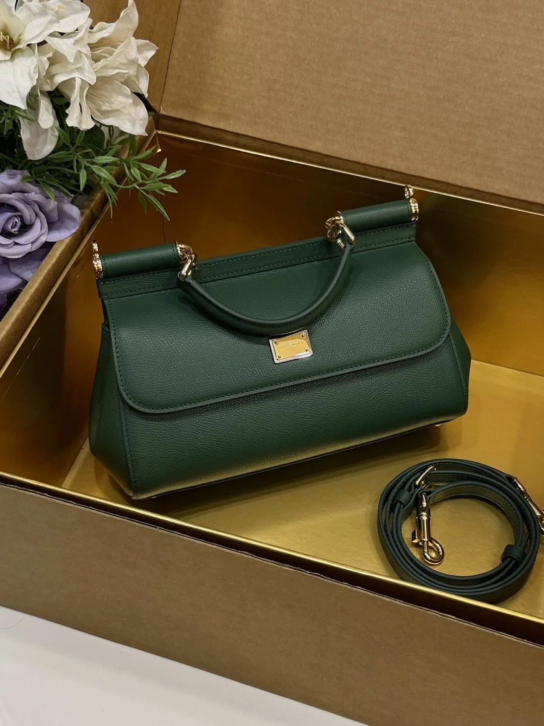 Сумка Sicily с ручкой и ремнем темно-зеленого цвета