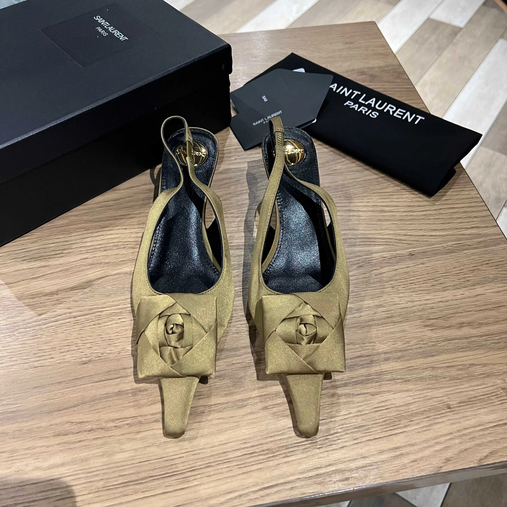 Туфли Saint Laurent с декоративным узором - изображение 1