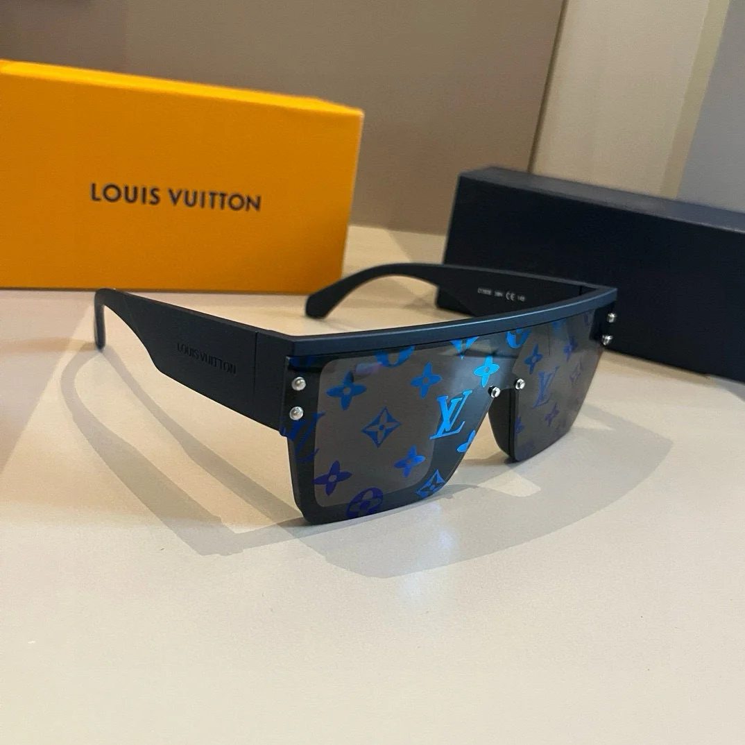 Солнцезащитные очки Louis Vuitton с монограммой - изображение 1