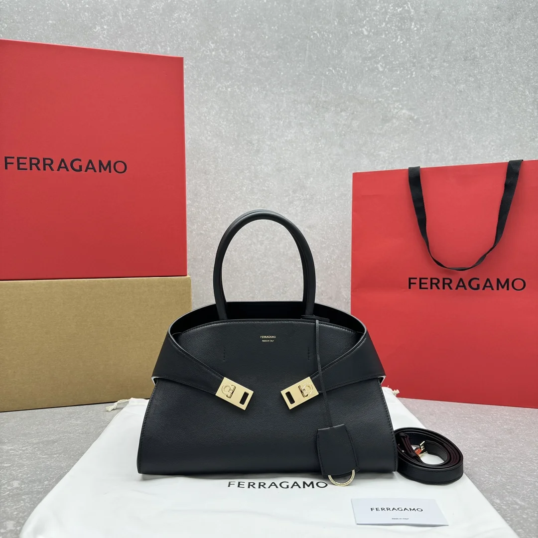 Женская сумка HUG Black Gold от Salvatore Ferragamo