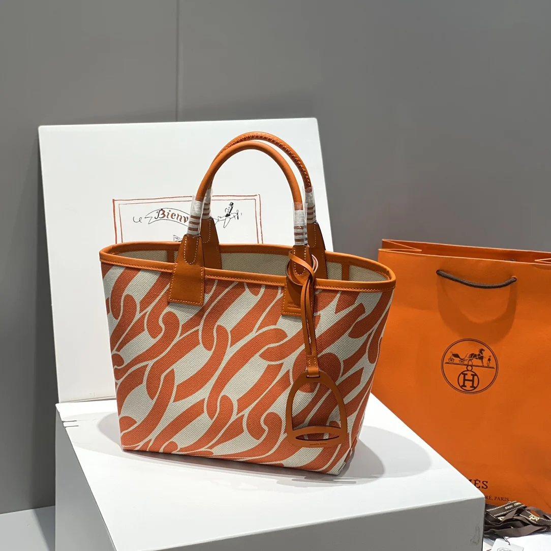 Сумка Hermès шоппер с принтом - изображение 1