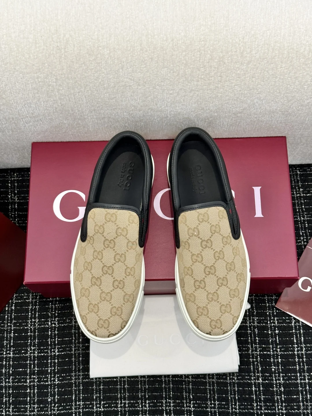 Мужские мокасины Gucci с классическим узором - изображение 1