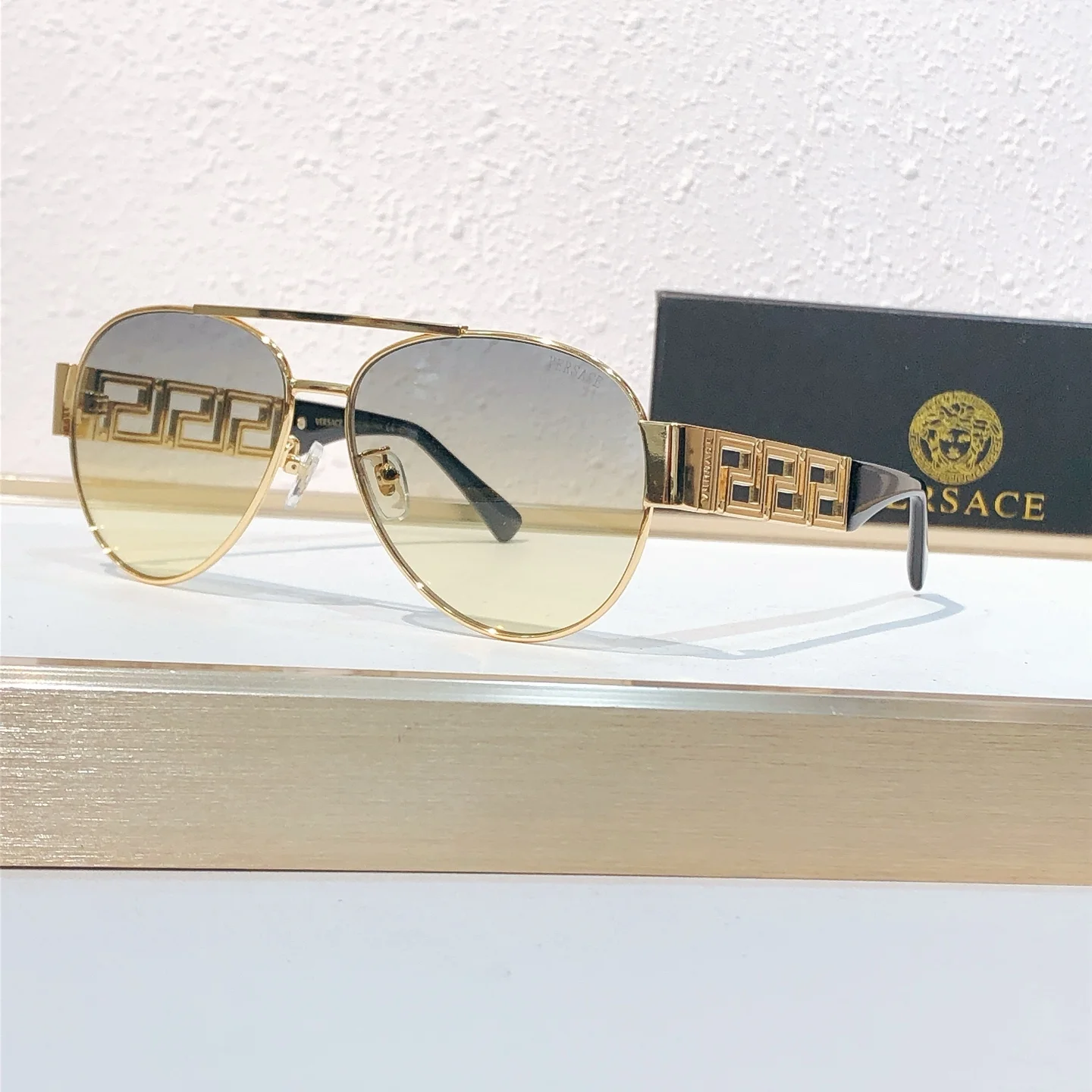 Солнцезащитные очки Versace VE2289 - изображение 1