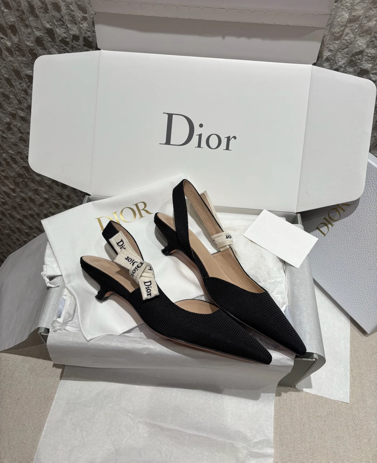 Черные туфли Dior с ремешком на щиколотке - изображение 1
