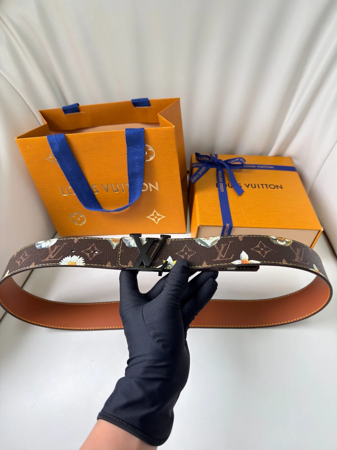 Мужской ремень Louis Vuitton с цветочным принтом, ширина 4 см