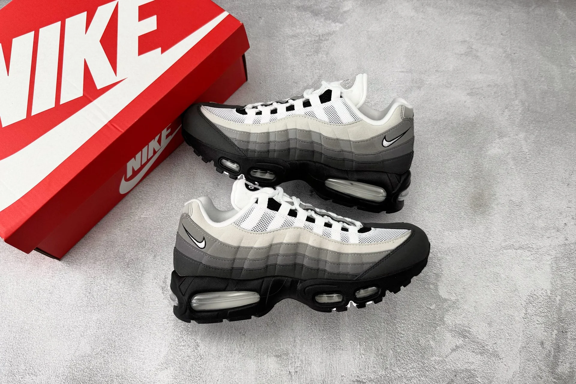 Кроссовки Nike Air Max 95 «Гранит» - изображение 1