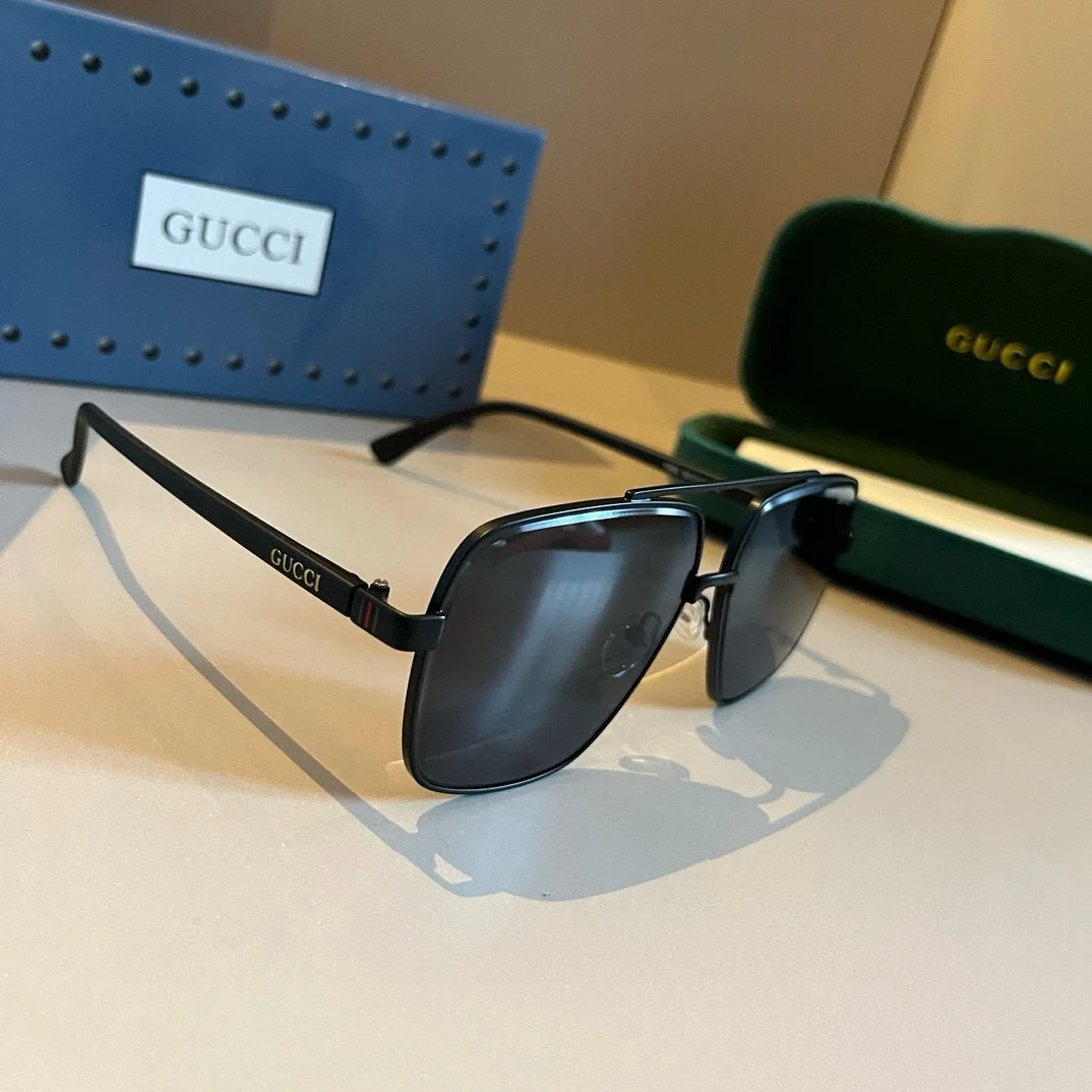 Солнцезащитные очки Gucci, унисекс, классические - изображение 1
