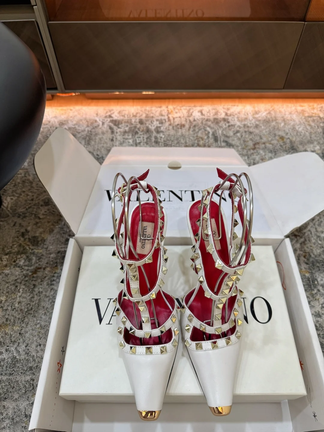 Женские туфли Valentino на каблуке 10 см - изображение 1