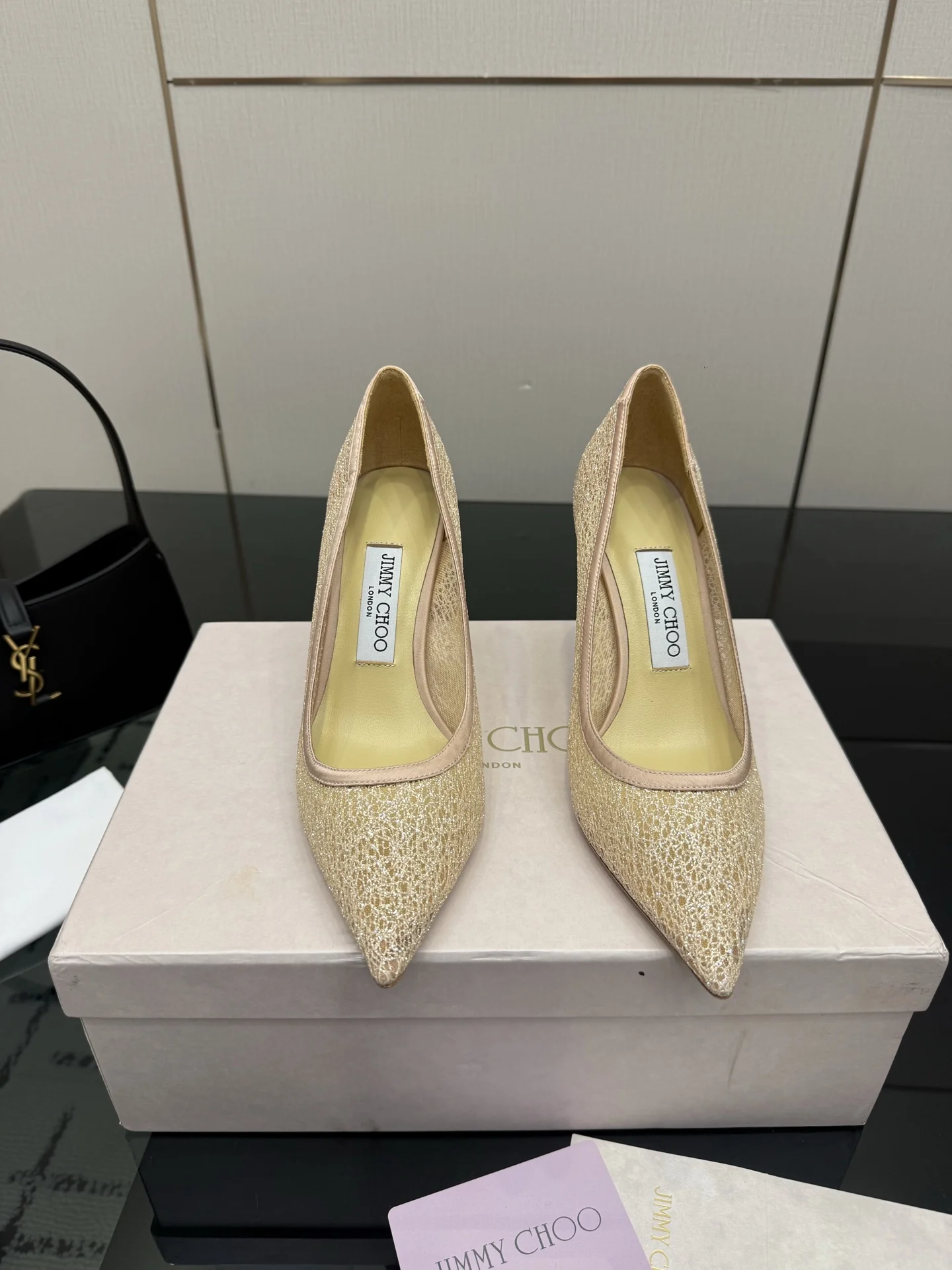 Женские туфли Jimmy Choo классические кружевные с острым носком