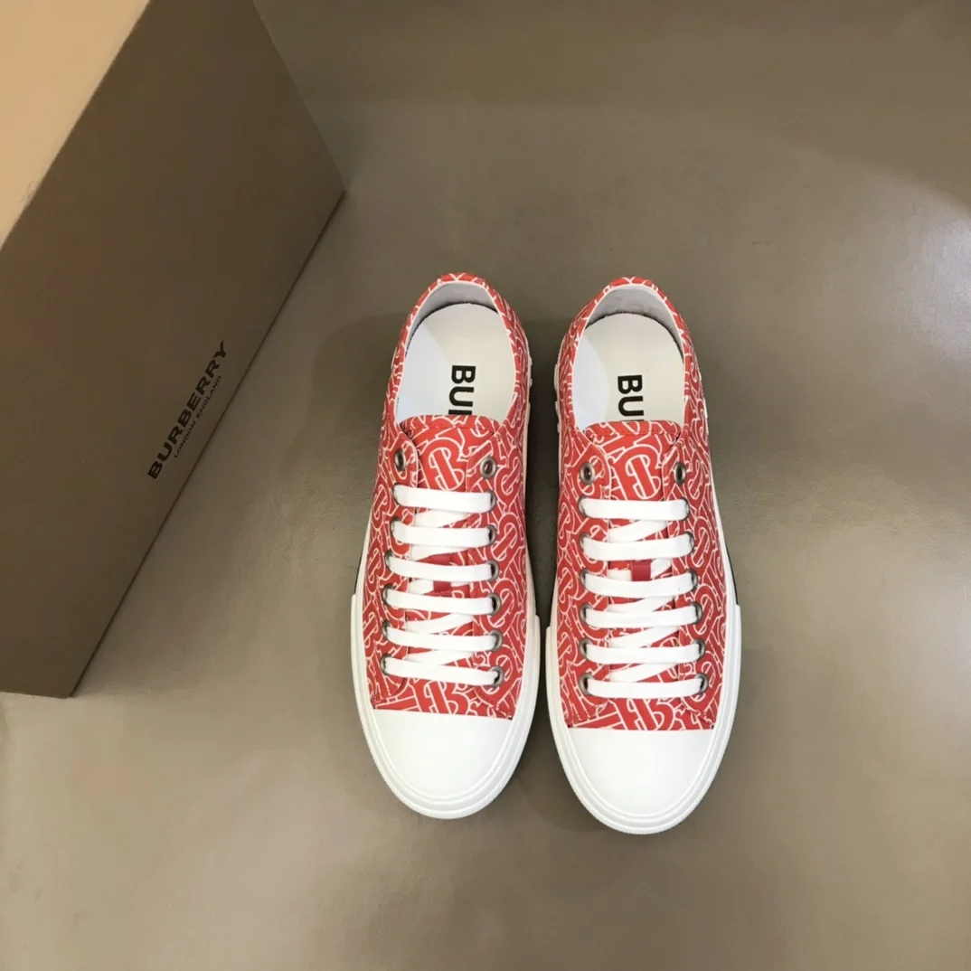 Кроссовки Burberry красные мужские классические - изображение 1