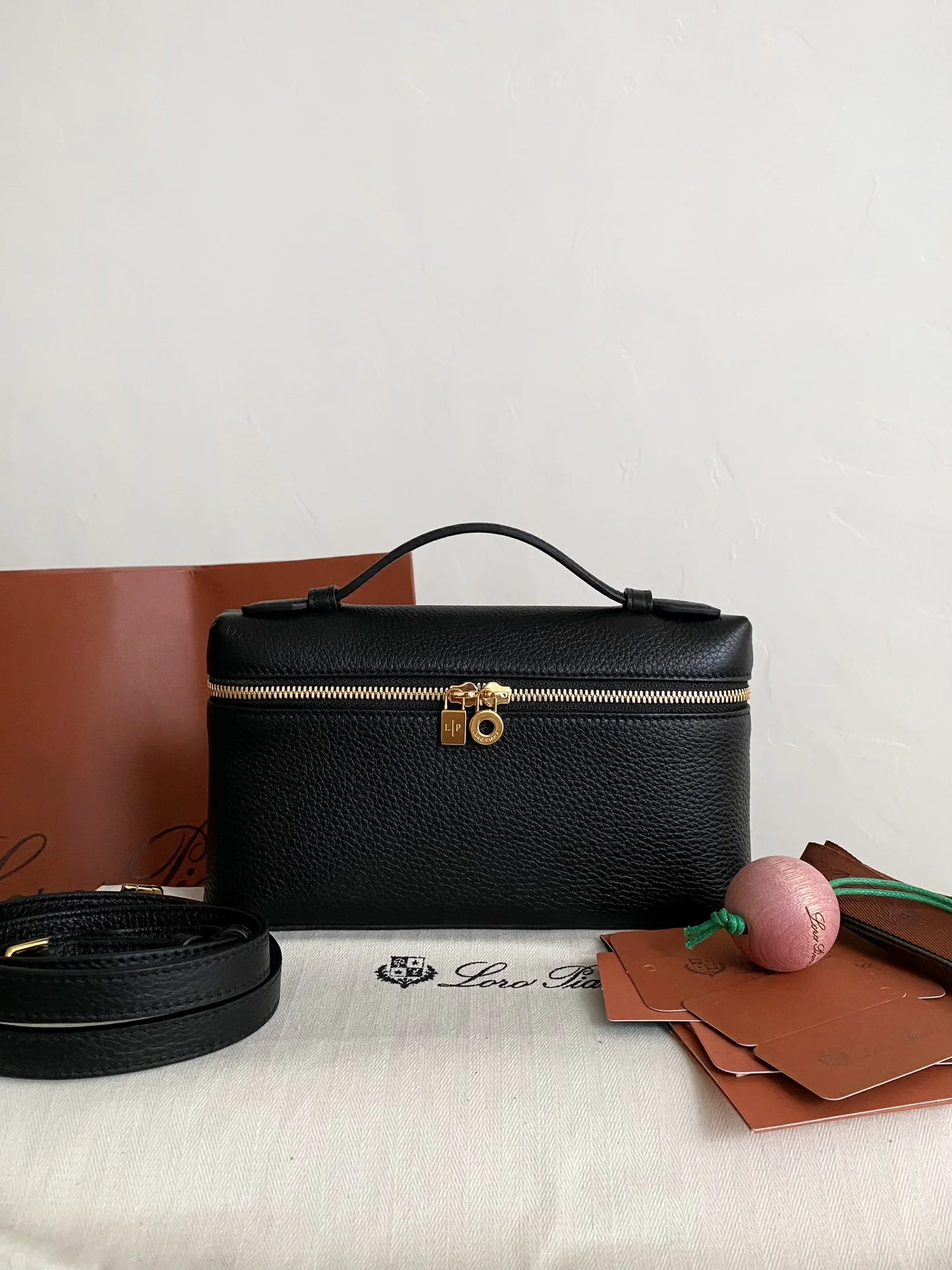 Мини-сумка-кейс Loro Piana L19 черный - изображение 1