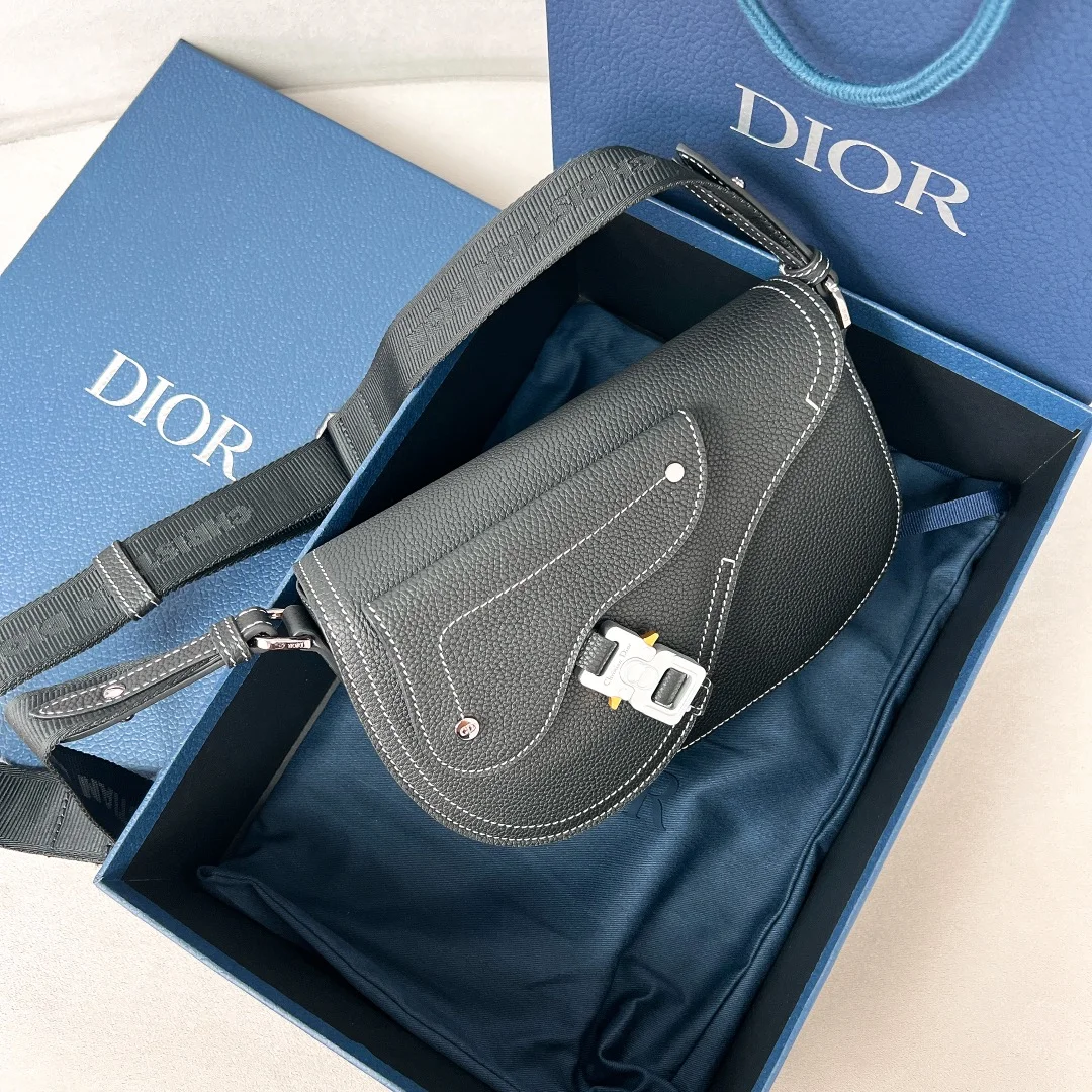 Мужская кожаная сумка Dior в стиле седла - изображение 1