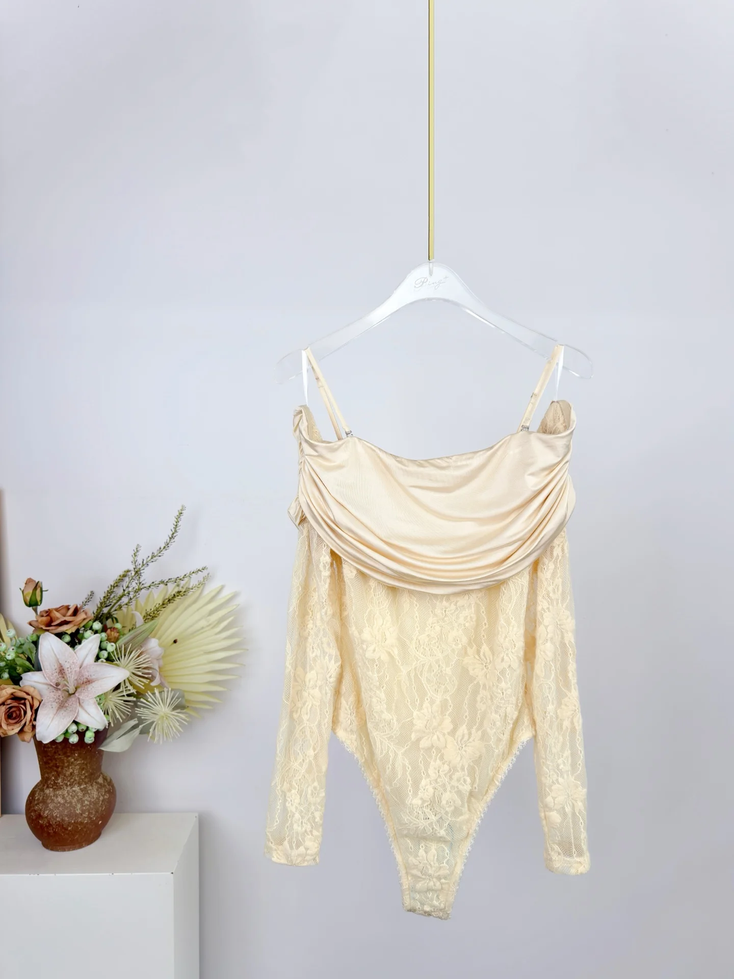 Женский кружевной комбинезон Zimmermann - изображение 1