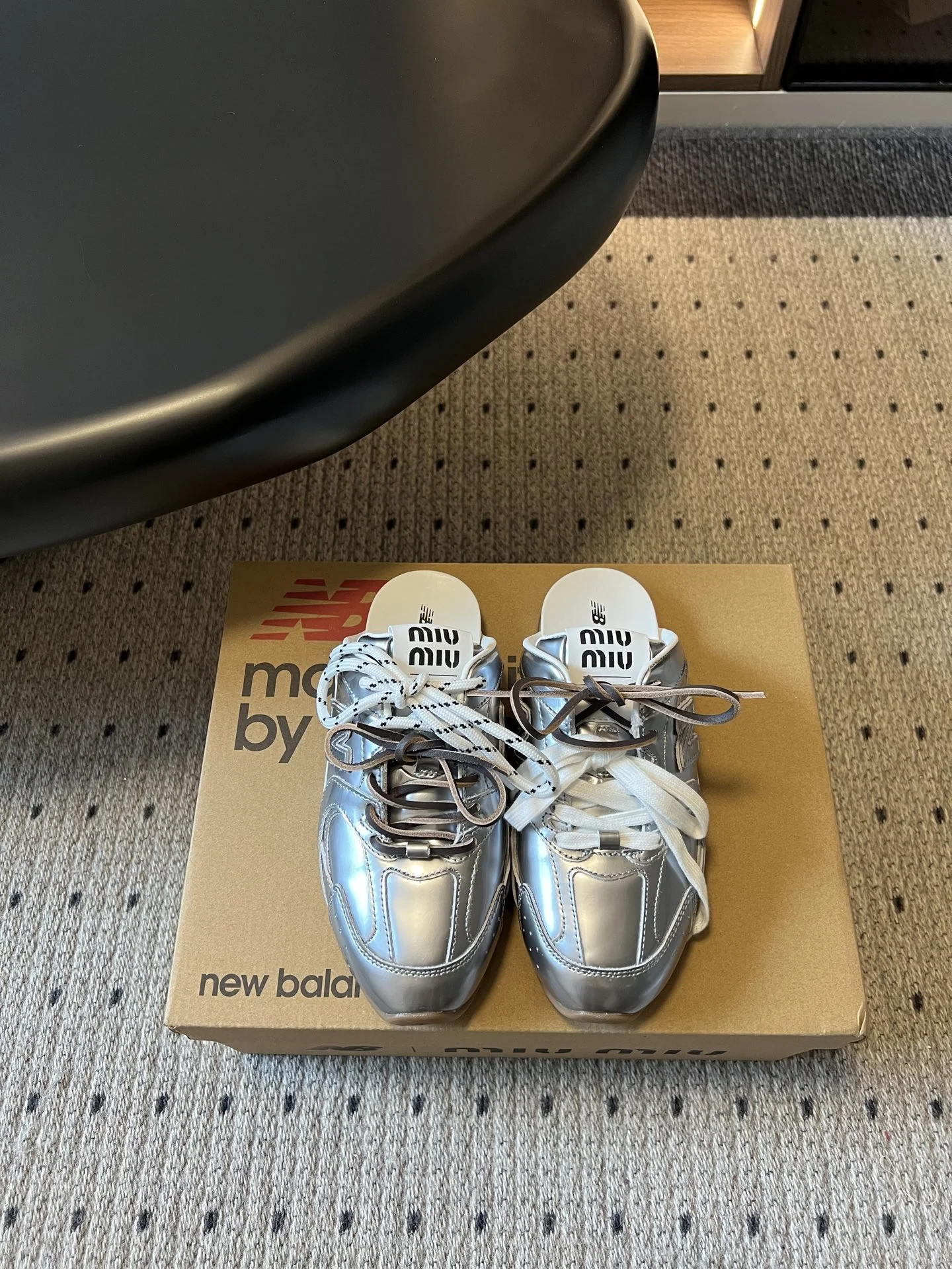 Сабо Miu Miu x New Balance - изображение 1