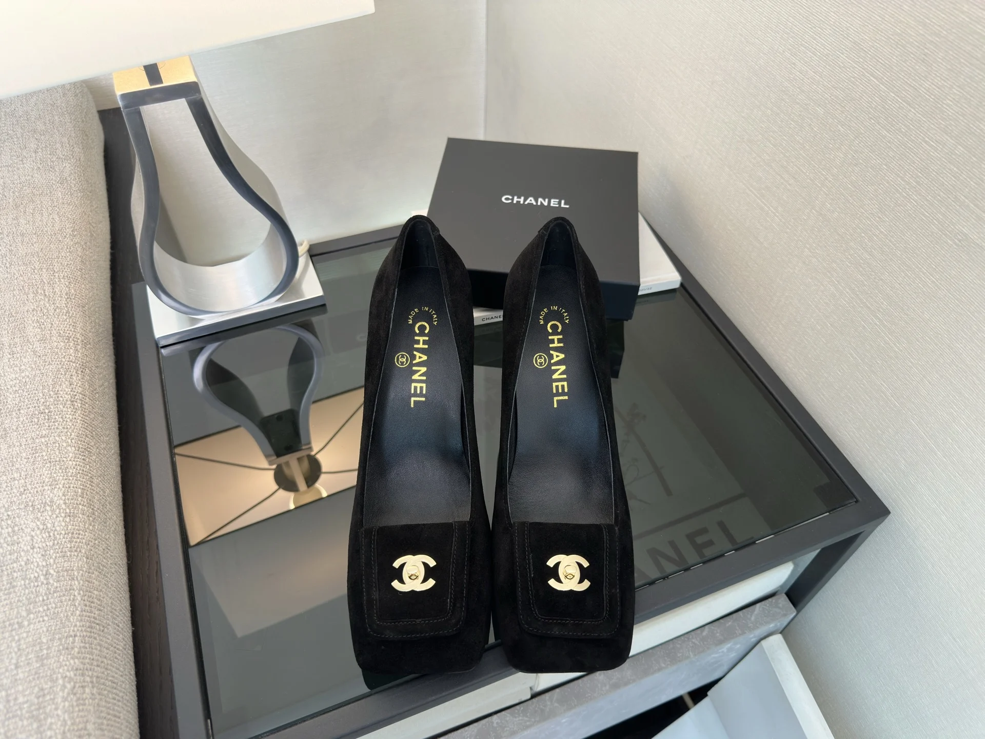 Женские мокасины Chanel черные - изображение 1