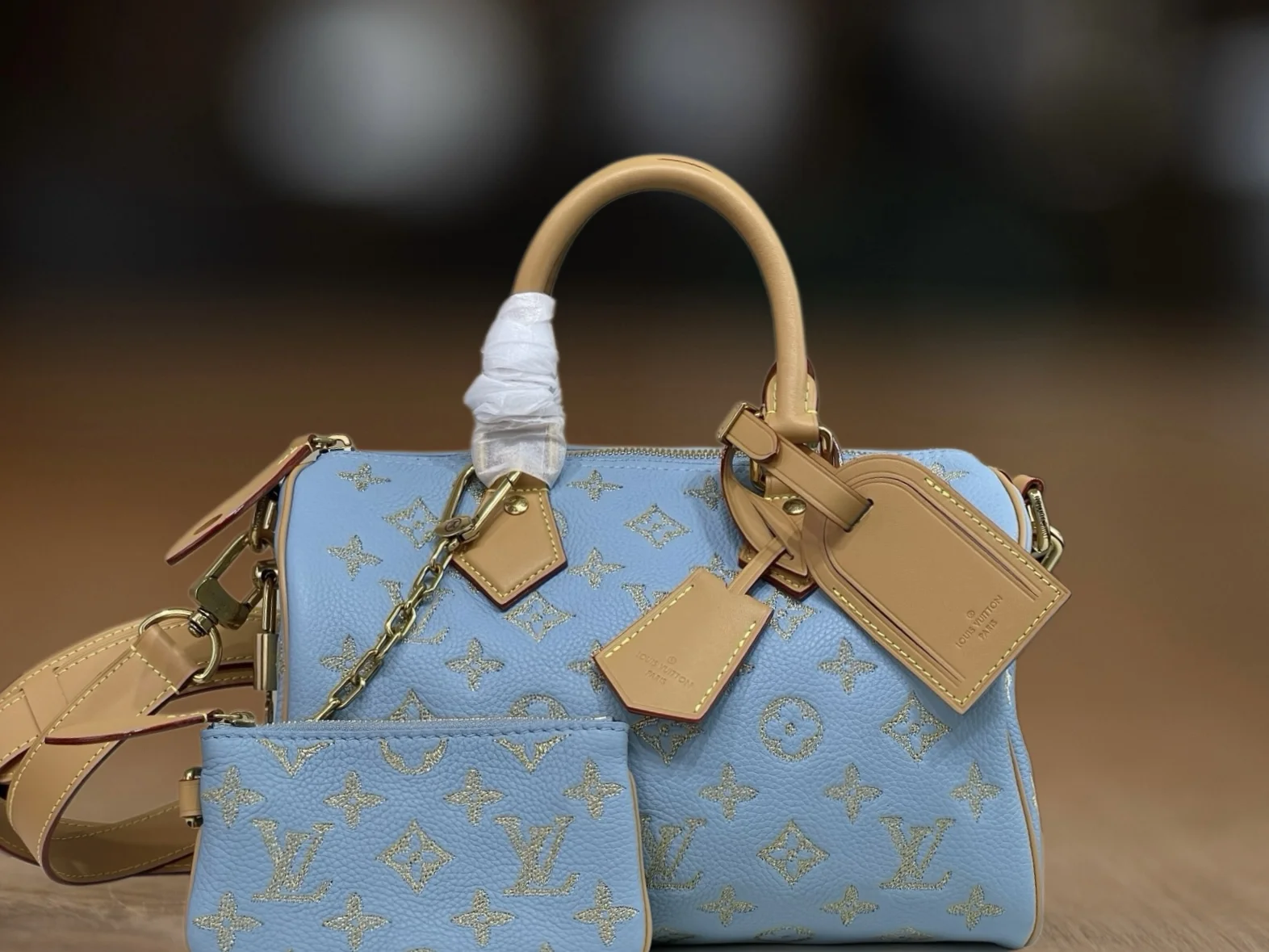 Louis Vuitton Speedy 25 Золотая монограмма Голубой - изображение 1
