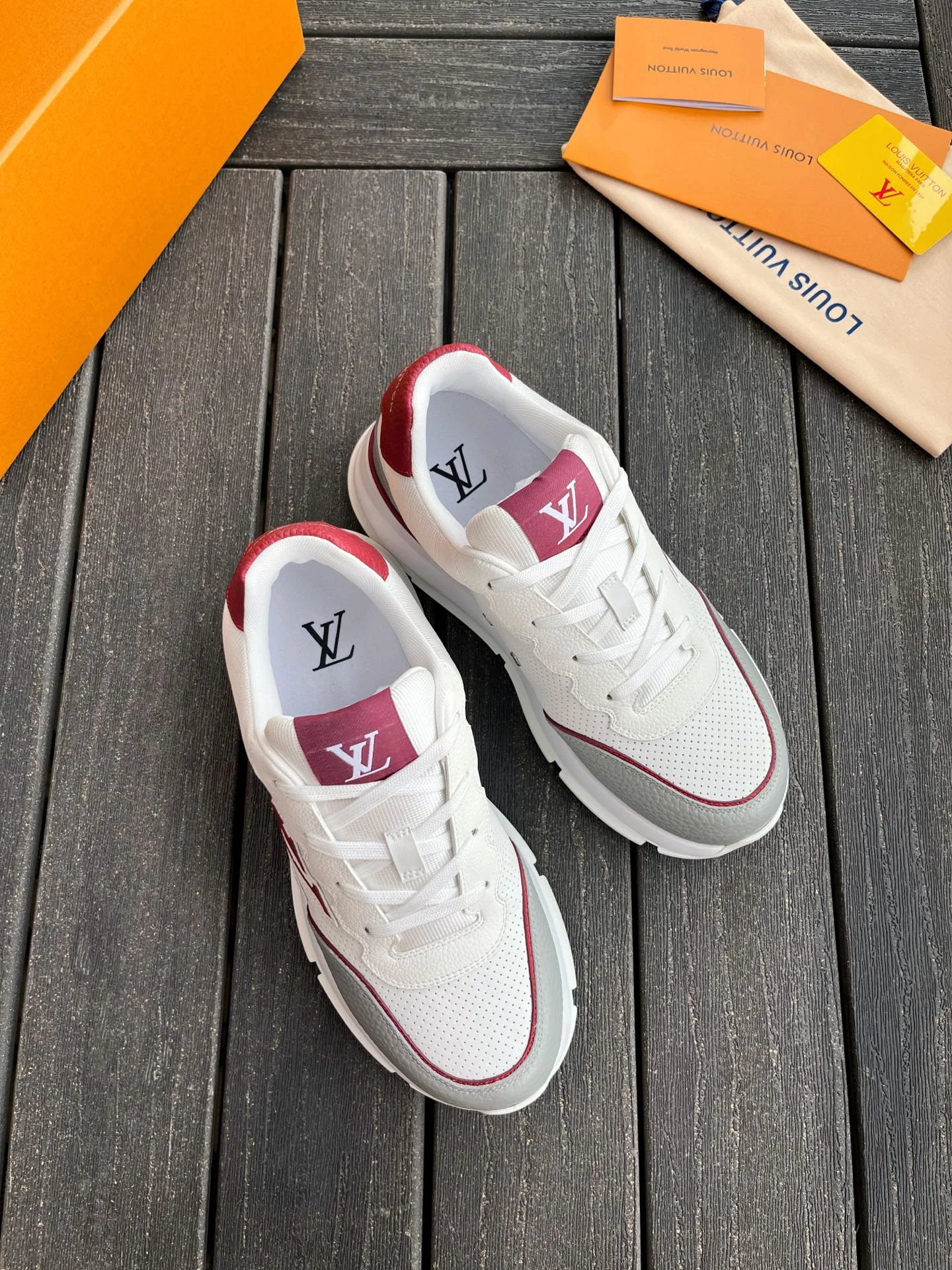 Мужские кроссовки Louis Vuitton P460 - изображение 1