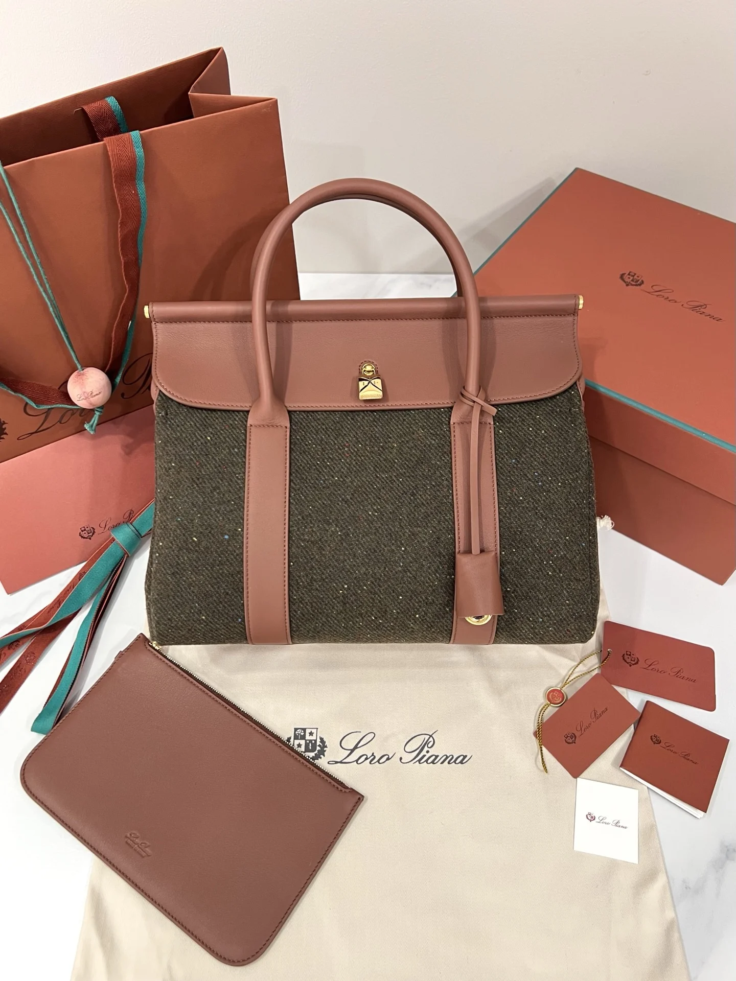 Сумка Loro Piana модели Loom L32 - изображение 1