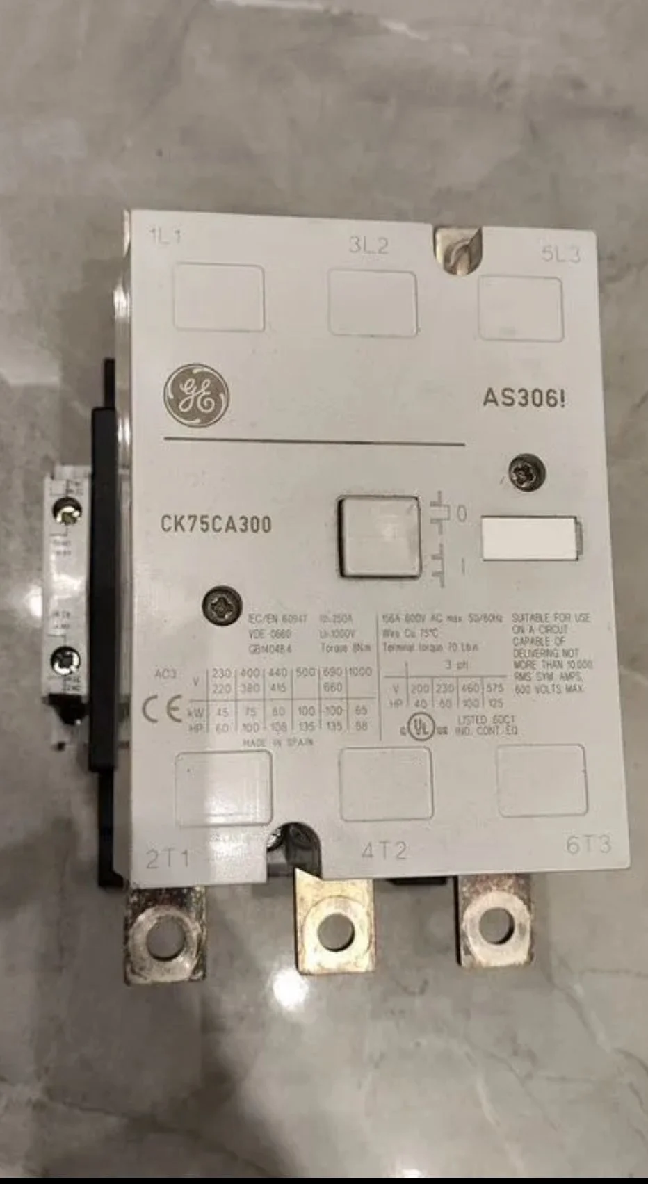 Контактор GE CK75CA300 - миниатюра 2