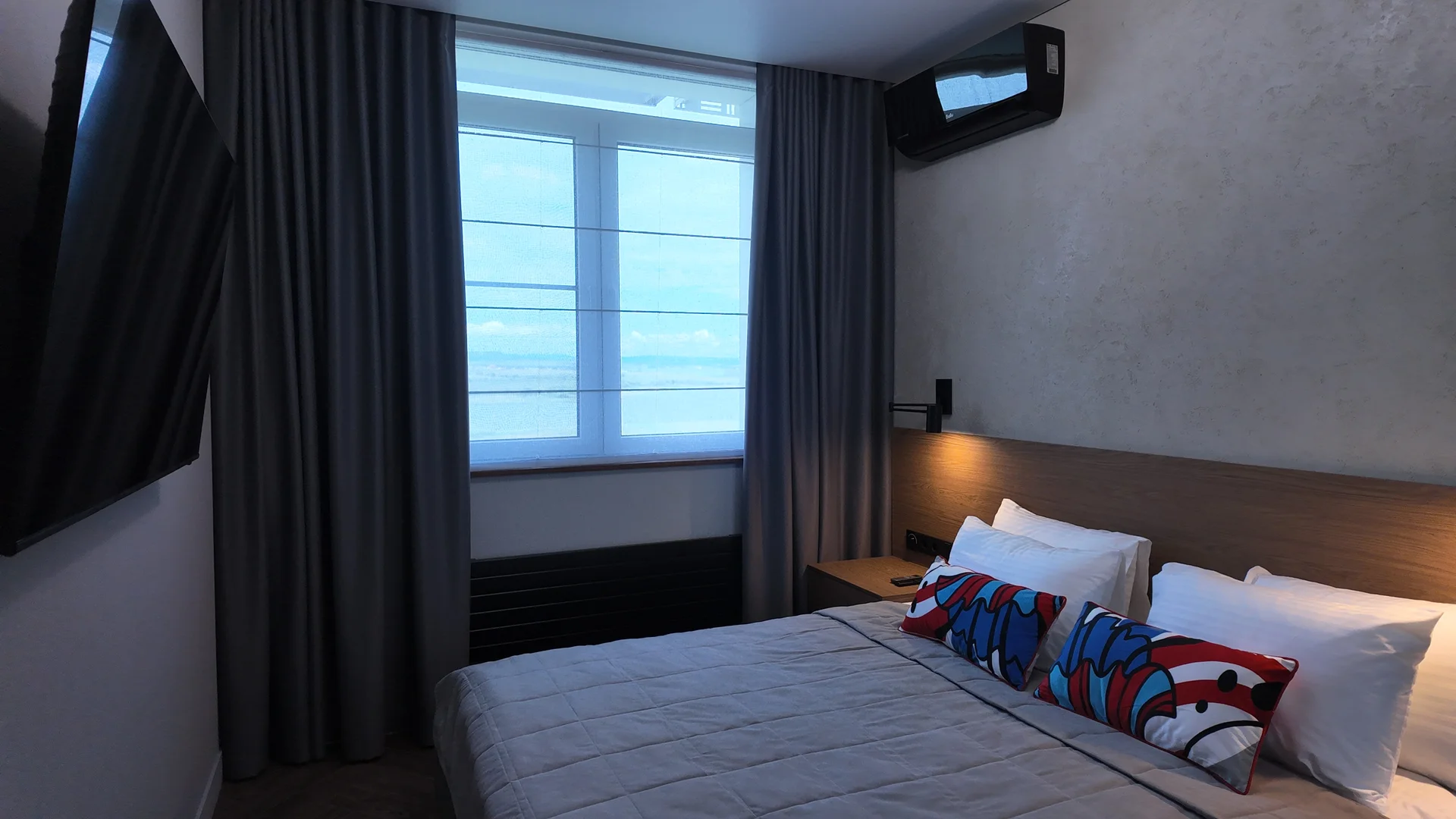 Квартира, 40 м², 11/12 с видом на озеро - миниатюра 10