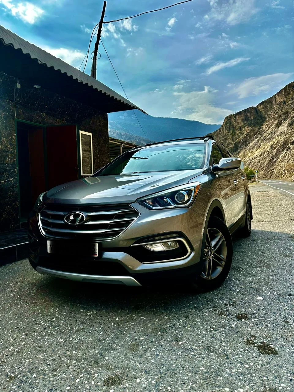 Продаю авто Hyundai Santa Fe 2.4 Sport - миниатюра 2