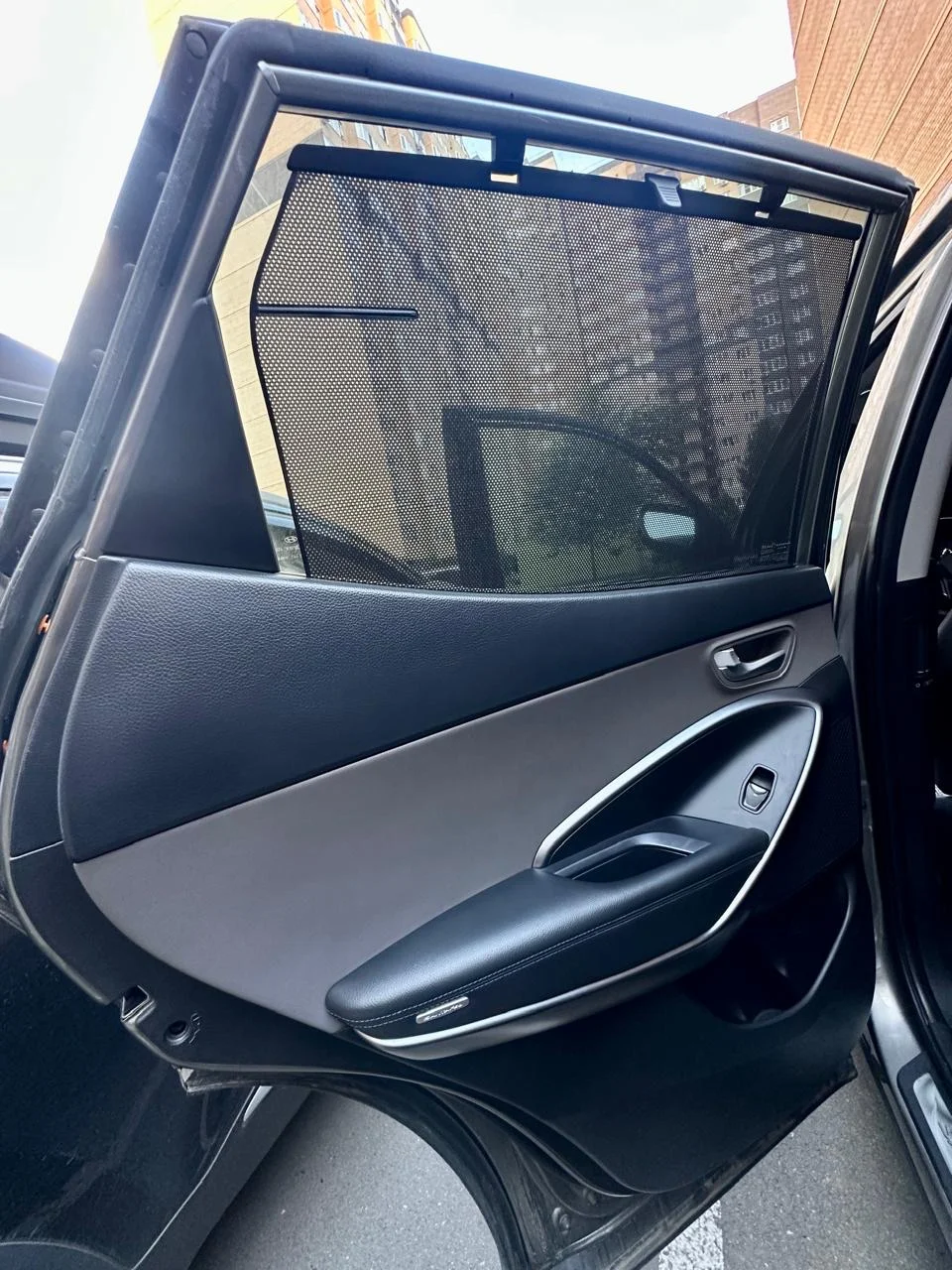 Продаю авто Hyundai Santa Fe 2.4 Sport - миниатюра 8