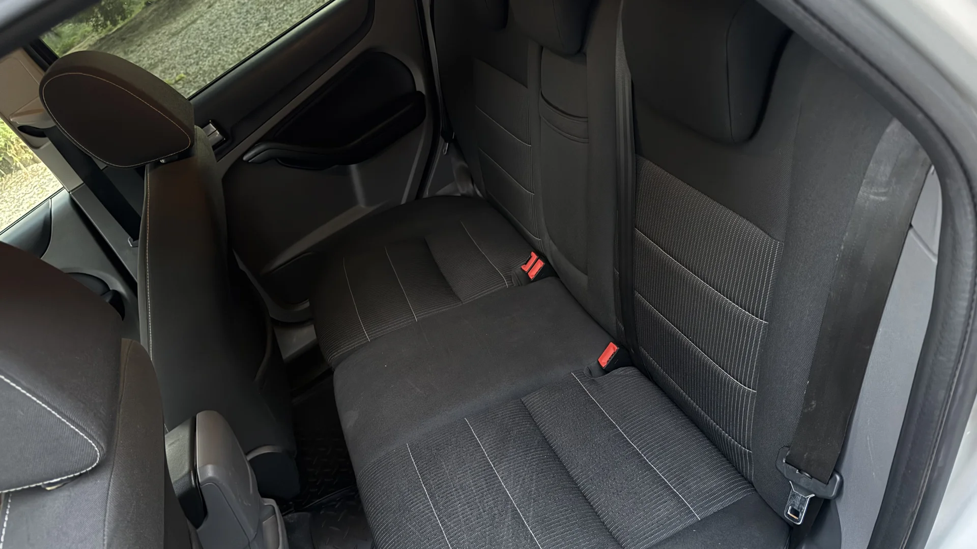 Ford focus 1.6 AT 2011 - миниатюра 8