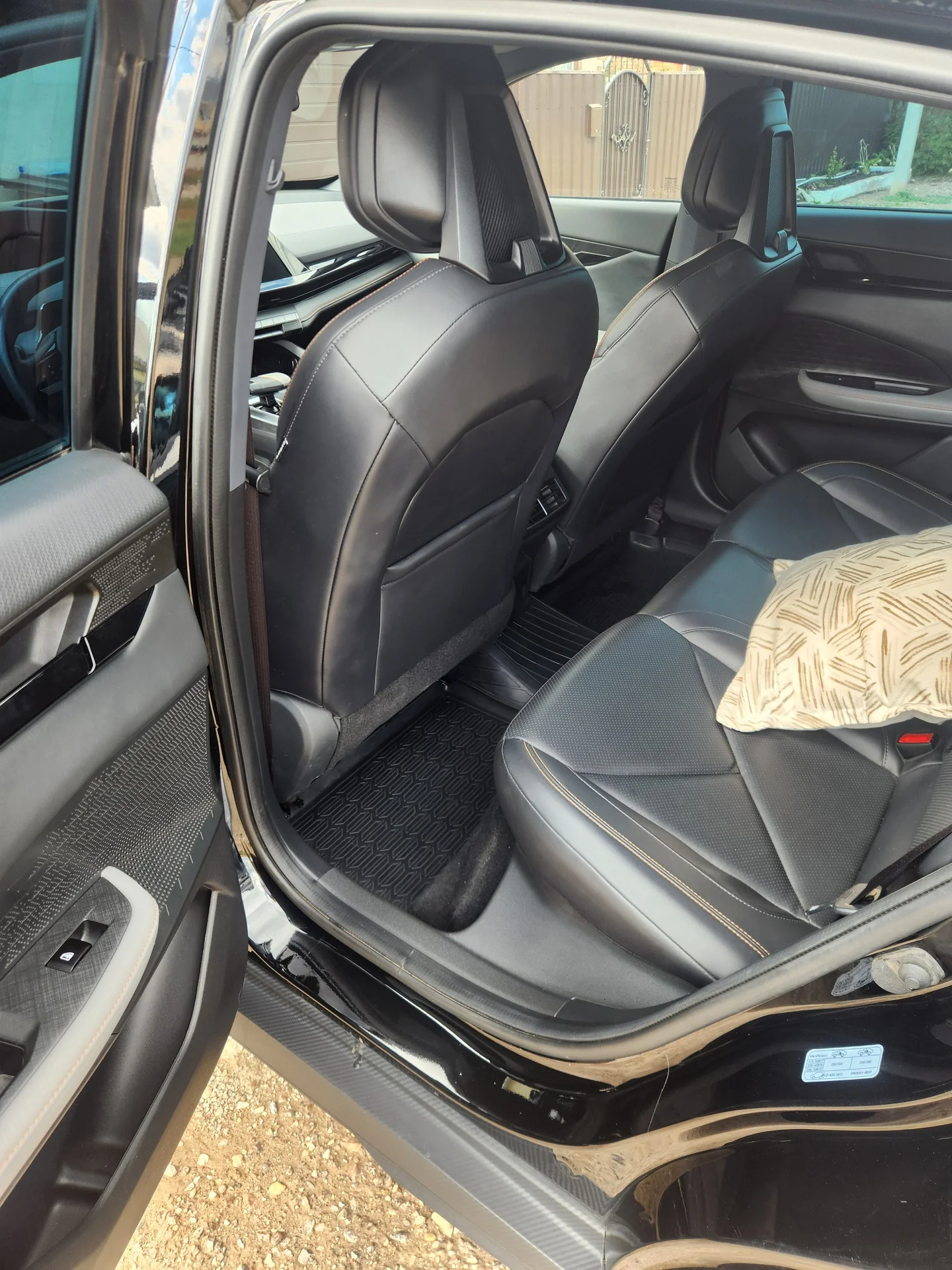 автомобиль changan uni-v - миниатюра 15