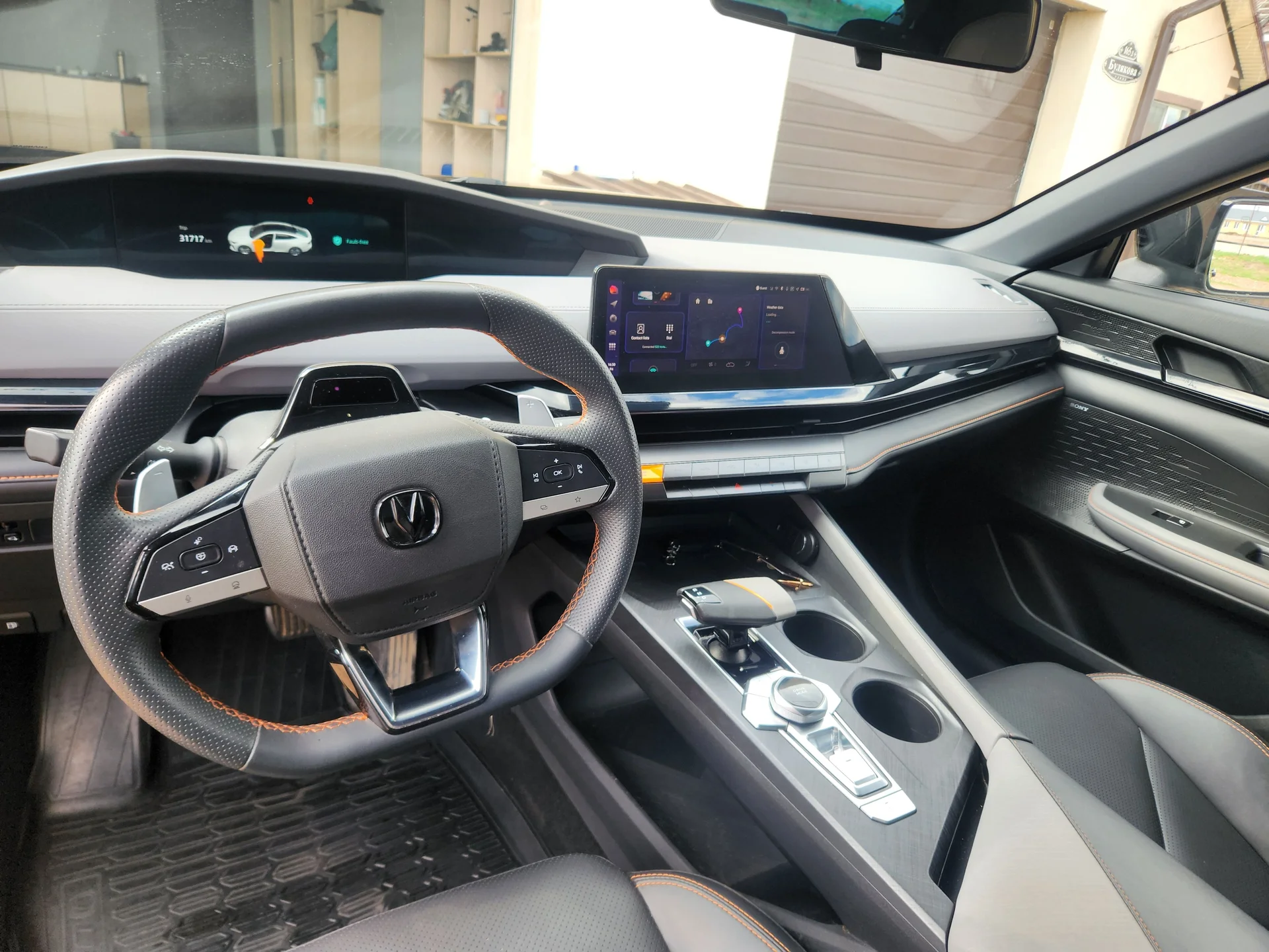 автомобиль changan uni-v - миниатюра 18