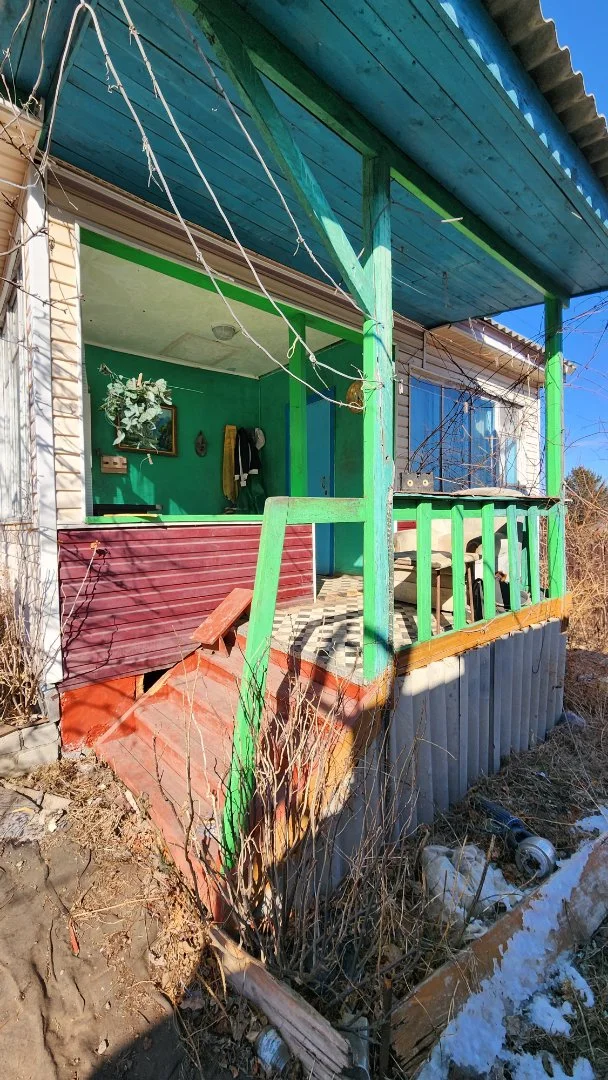 Уютная дача в городе в Находке - миниатюра 14