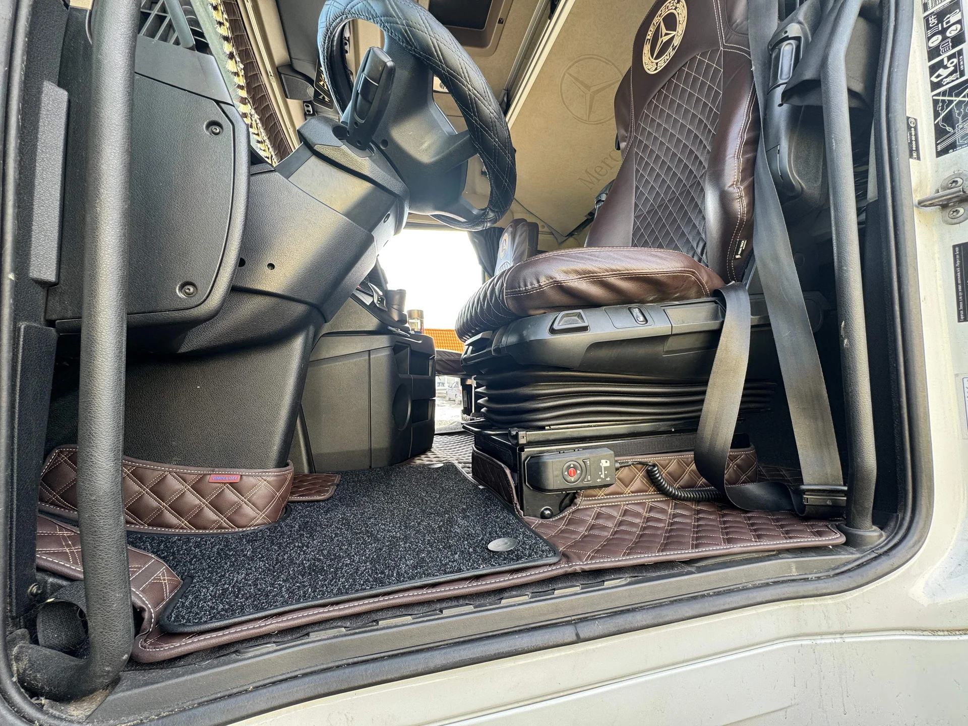 3D ковры для Mercedes-Benz Actros MP4 - миниатюра 5