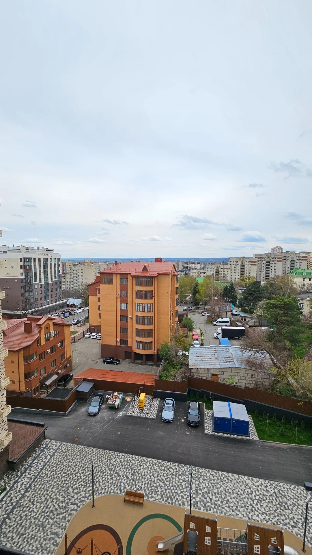 Видовая 1 комнатная квартира - миниатюра 19