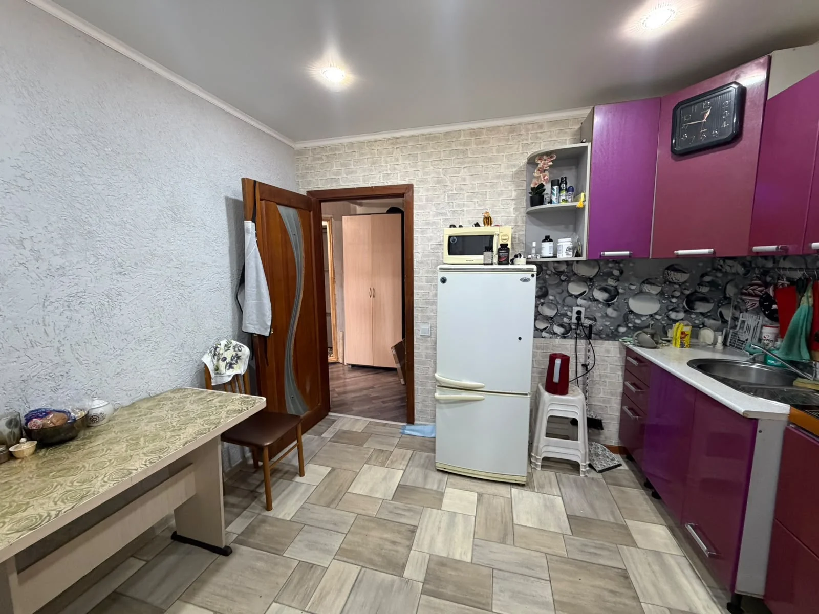 продам квартиру - миниатюра 2
